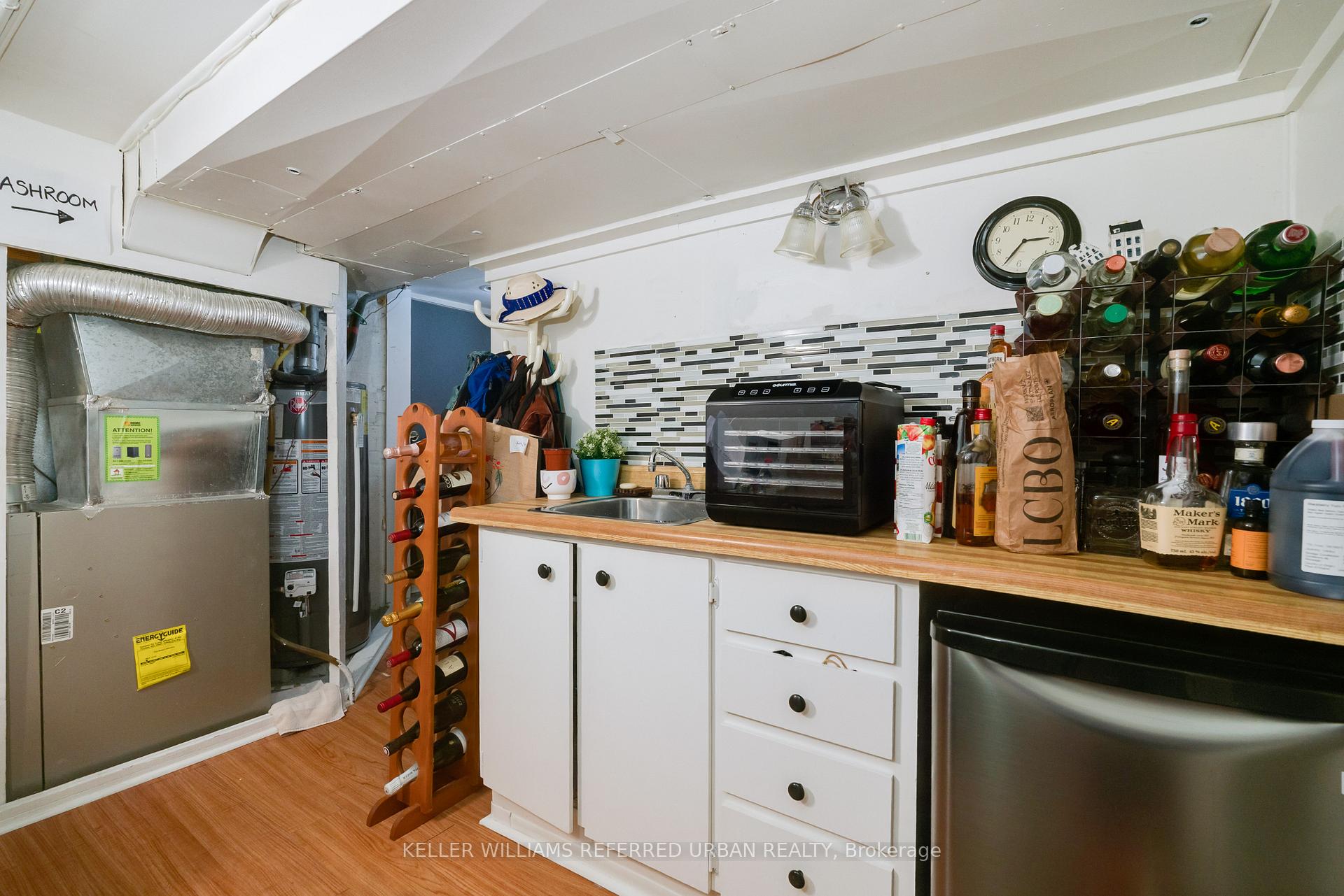 Photo 36 of 678 Sammon Avenue, Toronto, Danforth Village-East York — HOMEH
