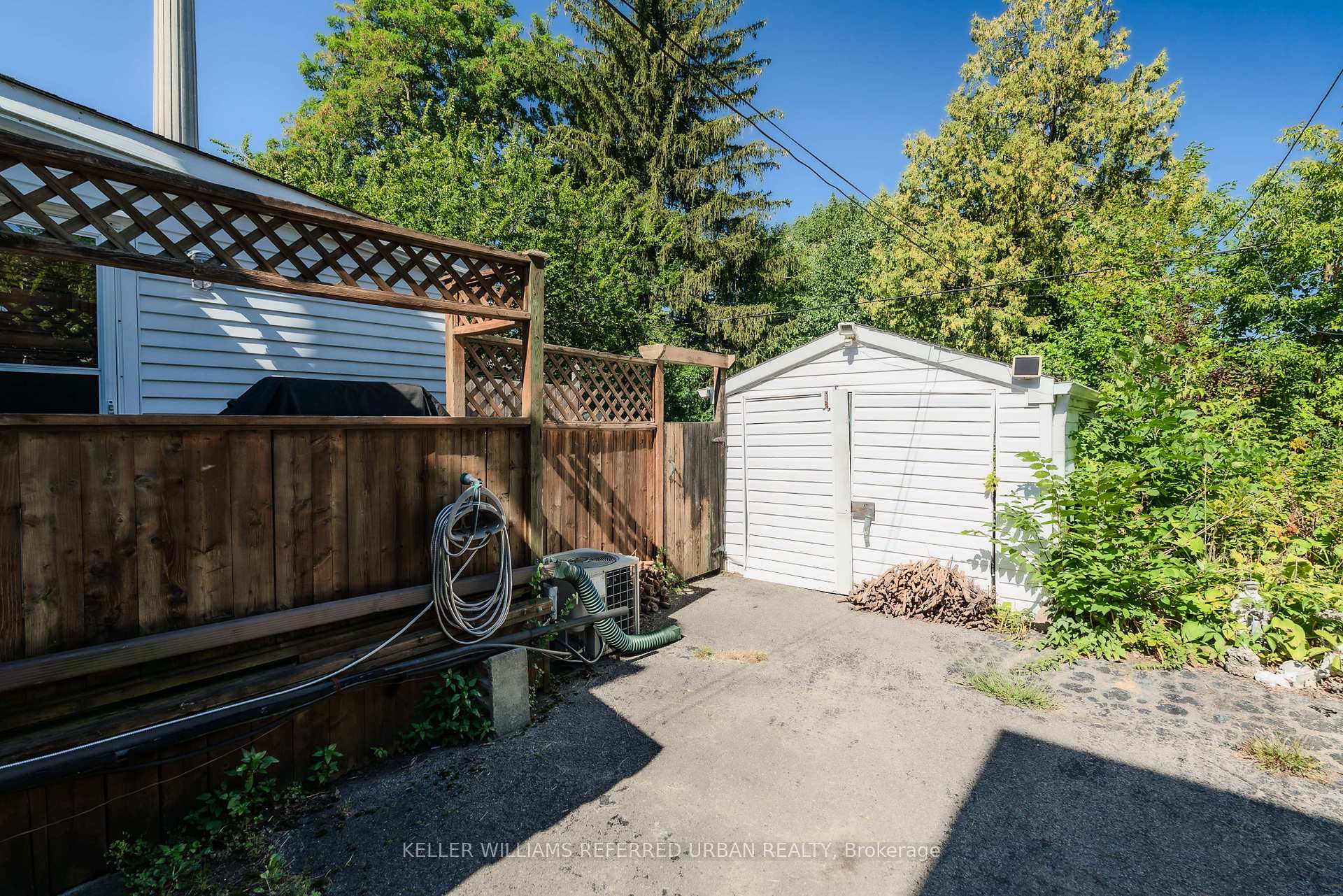 Photo 43 of 678 Sammon Avenue, Toronto, Danforth Village-East York — HOMEH