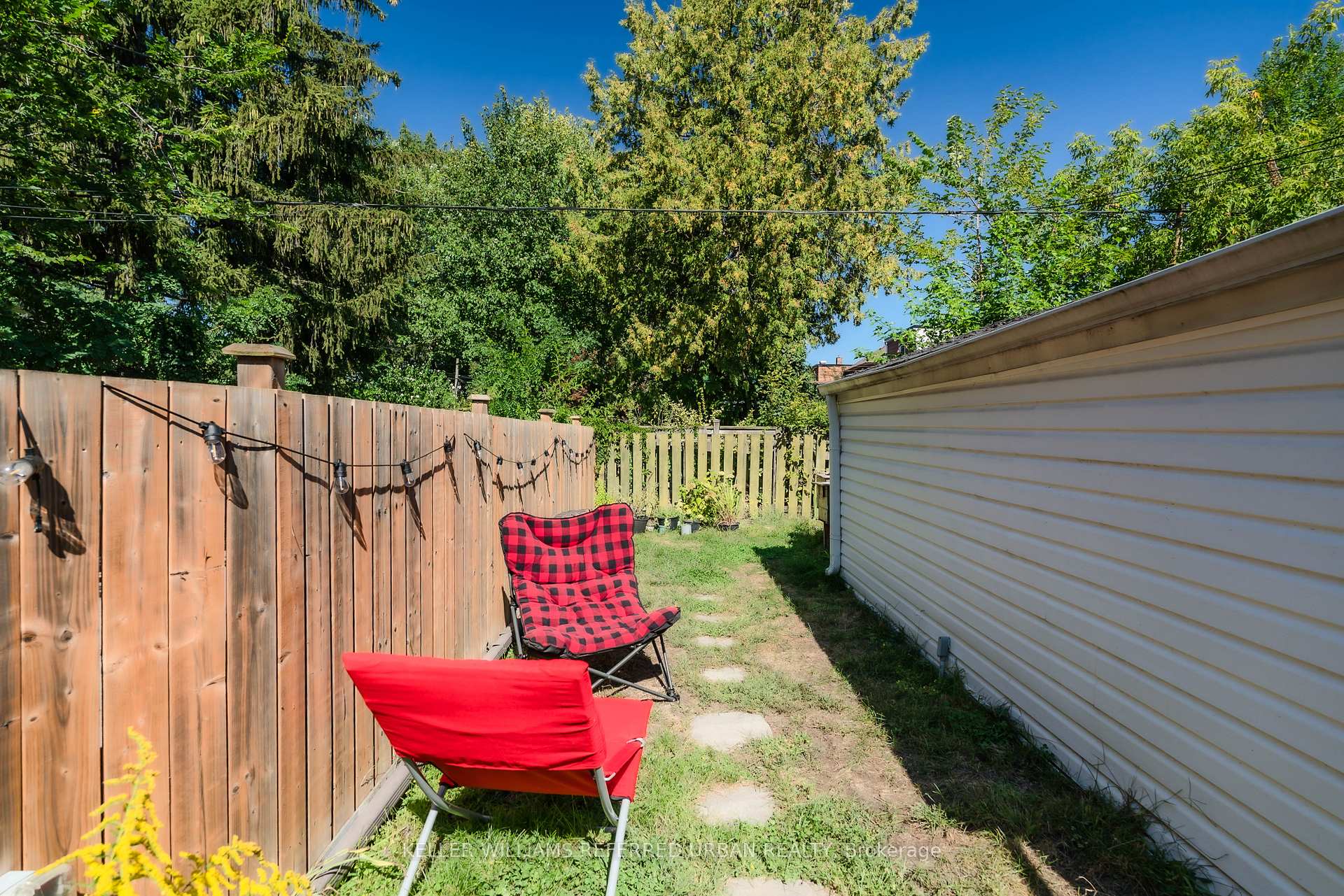 Photo 46 of 678 Sammon Avenue, Toronto, Danforth Village-East York — HOMEH