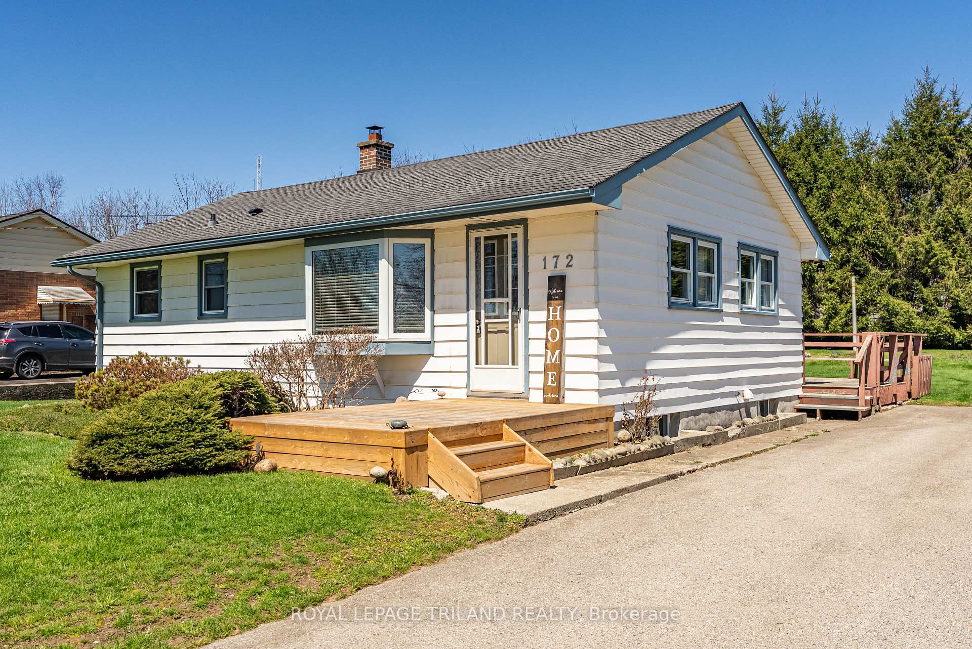 Photo 2 of 172 Ross Avenue, Thames Centre, Dorchester — HOMEH