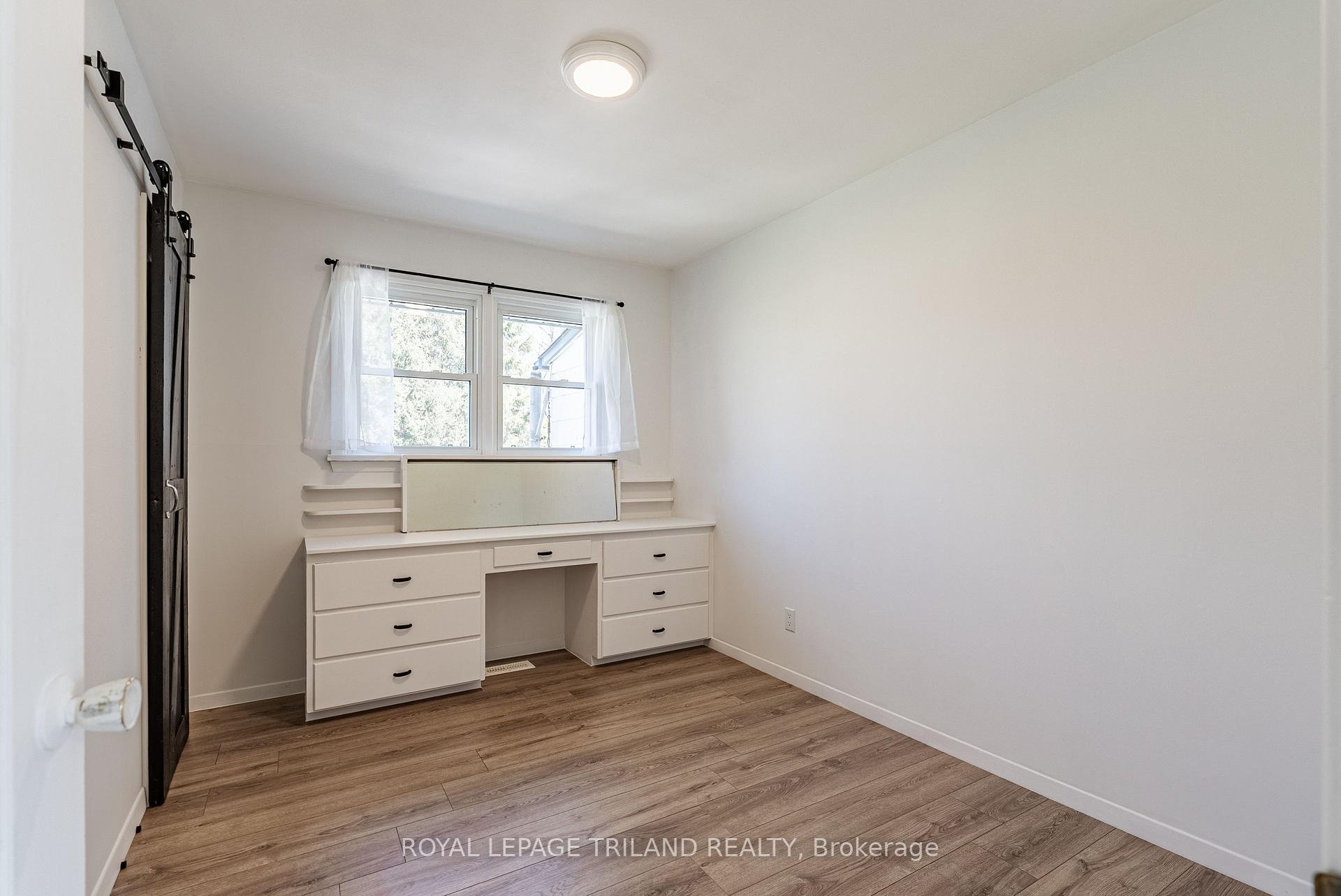Photo 17 of 172 Ross Avenue, Thames Centre, Dorchester — HOMEH