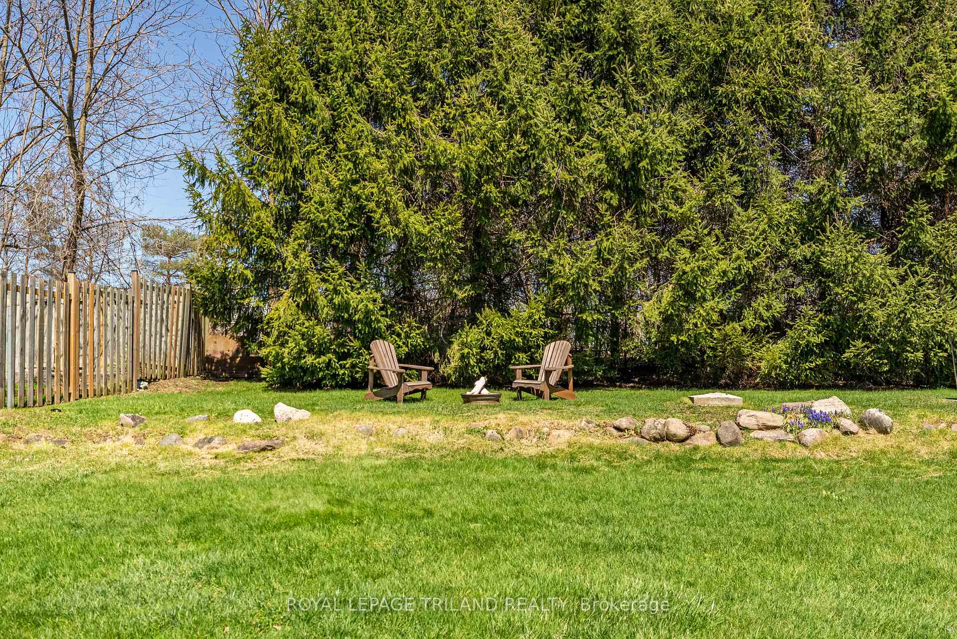 Photo 29 of 172 Ross Avenue, Thames Centre, Dorchester — HOMEH