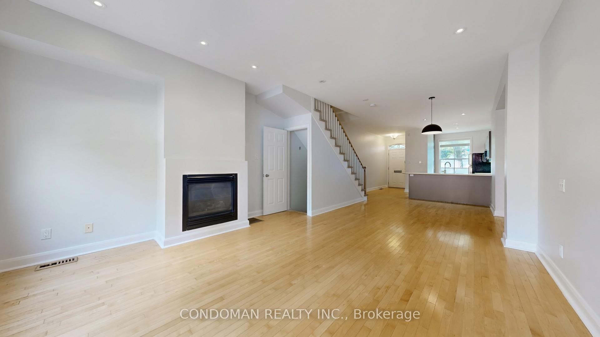 Photo 3 of 32 De Grassi Street, Toronto, South Riverdale — HOMEH