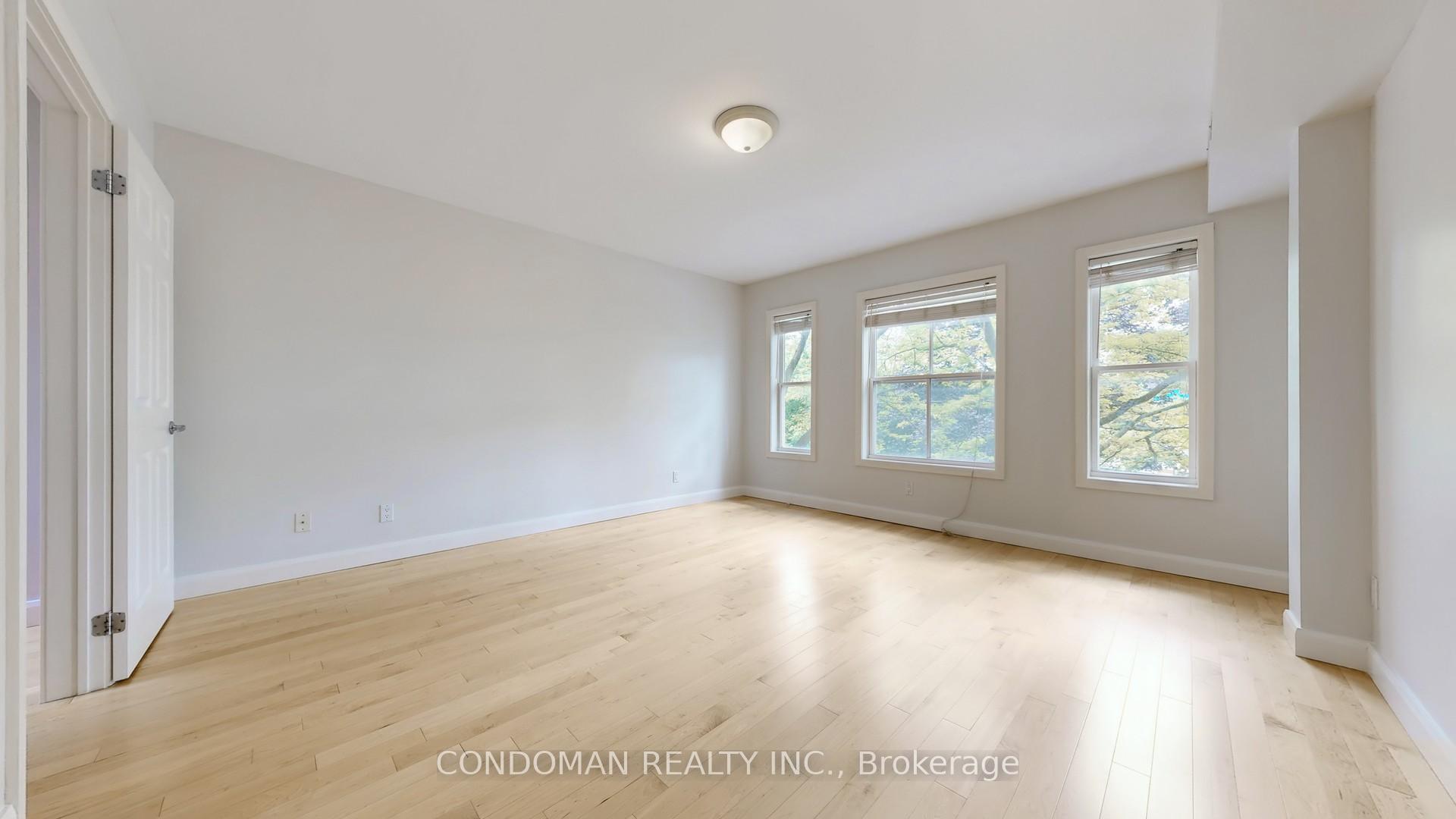 Photo 14 of 32 De Grassi Street, Toronto, South Riverdale — HOMEH