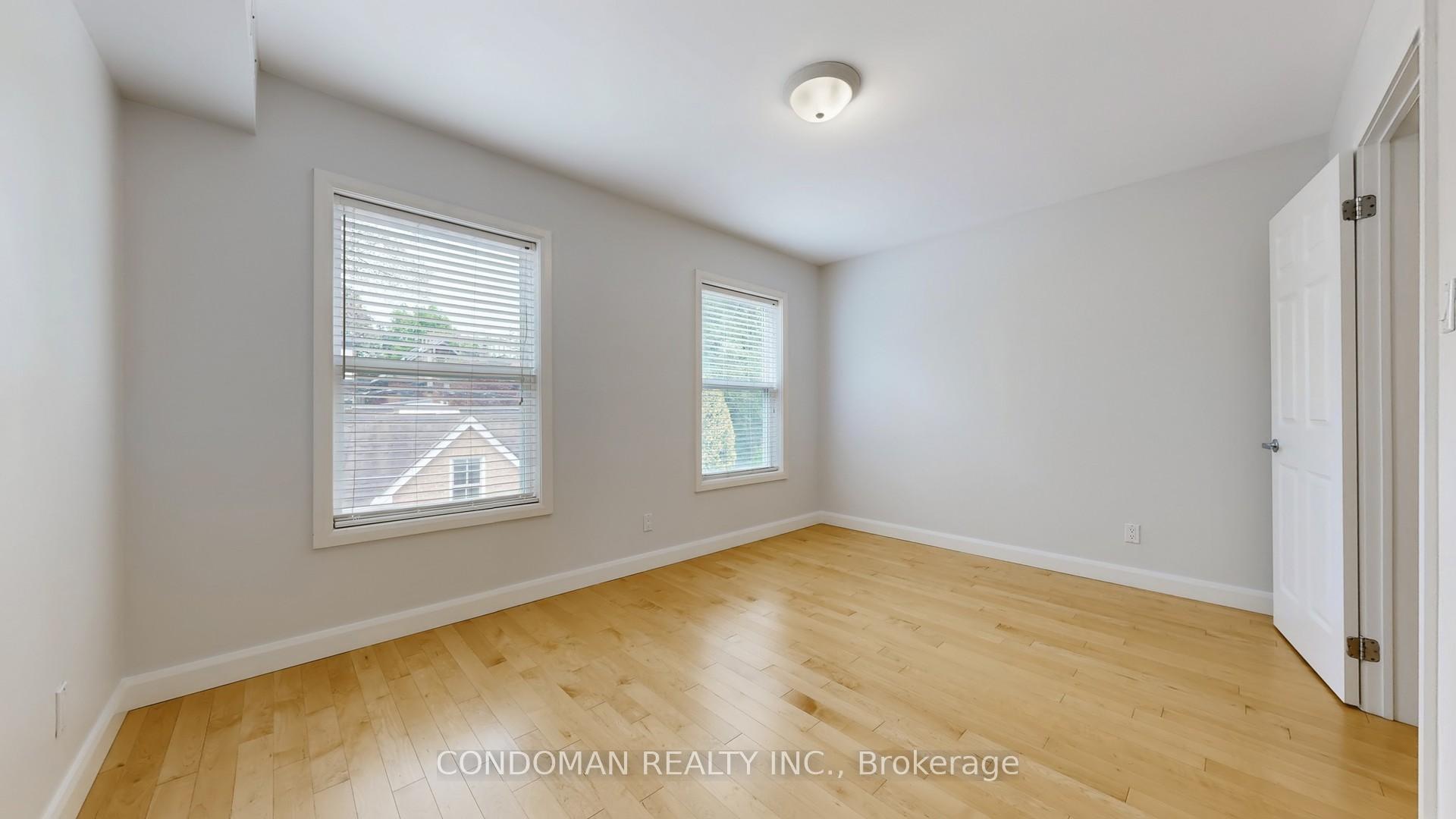 Photo 17 of 32 De Grassi Street, Toronto, South Riverdale — HOMEH