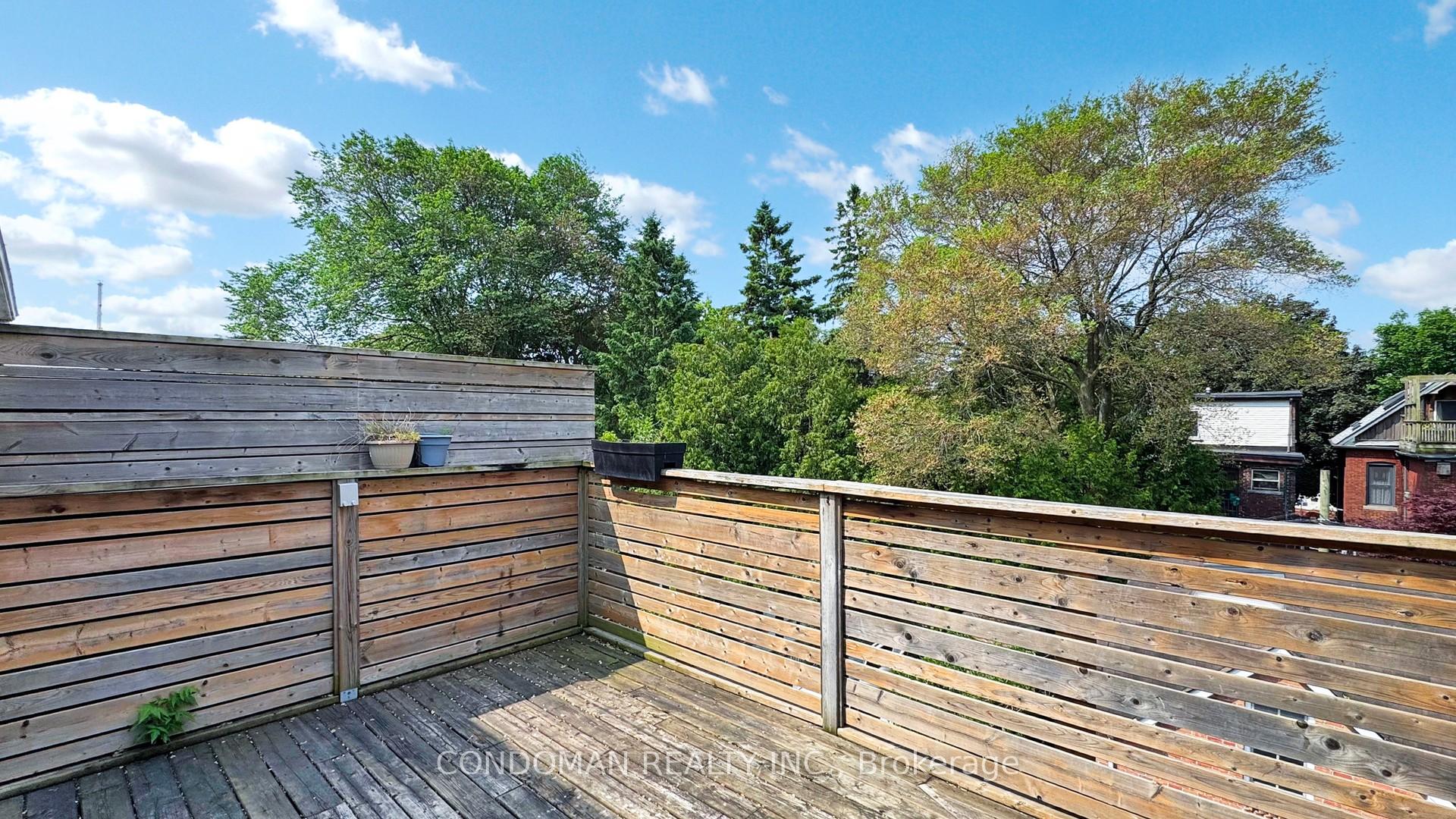 Photo 27 of 32 De Grassi Street, Toronto, South Riverdale — HOMEH