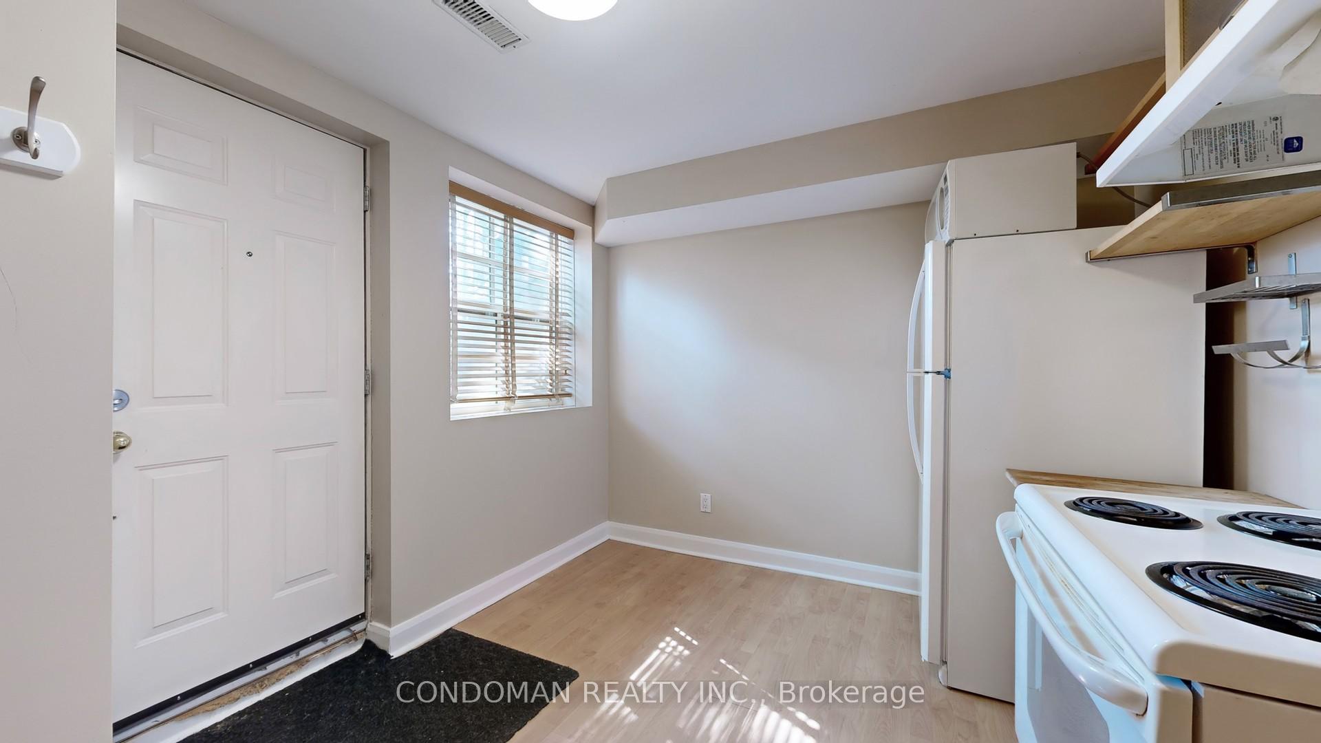 Photo 30 of 32 De Grassi Street, Toronto, South Riverdale — HOMEH