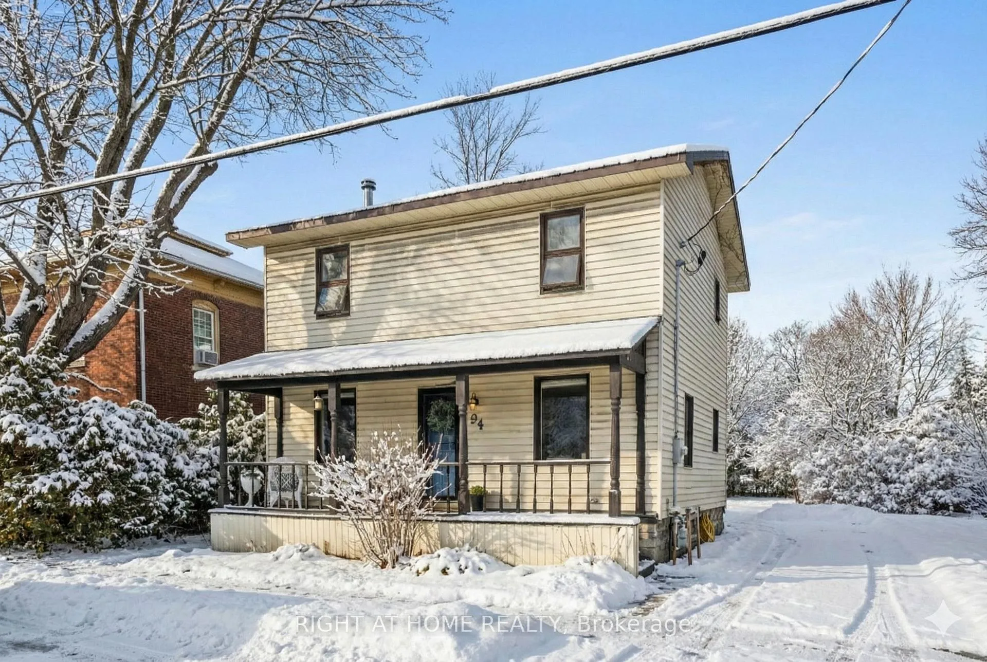 Photo 1 of 94 Main Street, North Dundas, North Dundas (Winchester) Twp — HOMEH