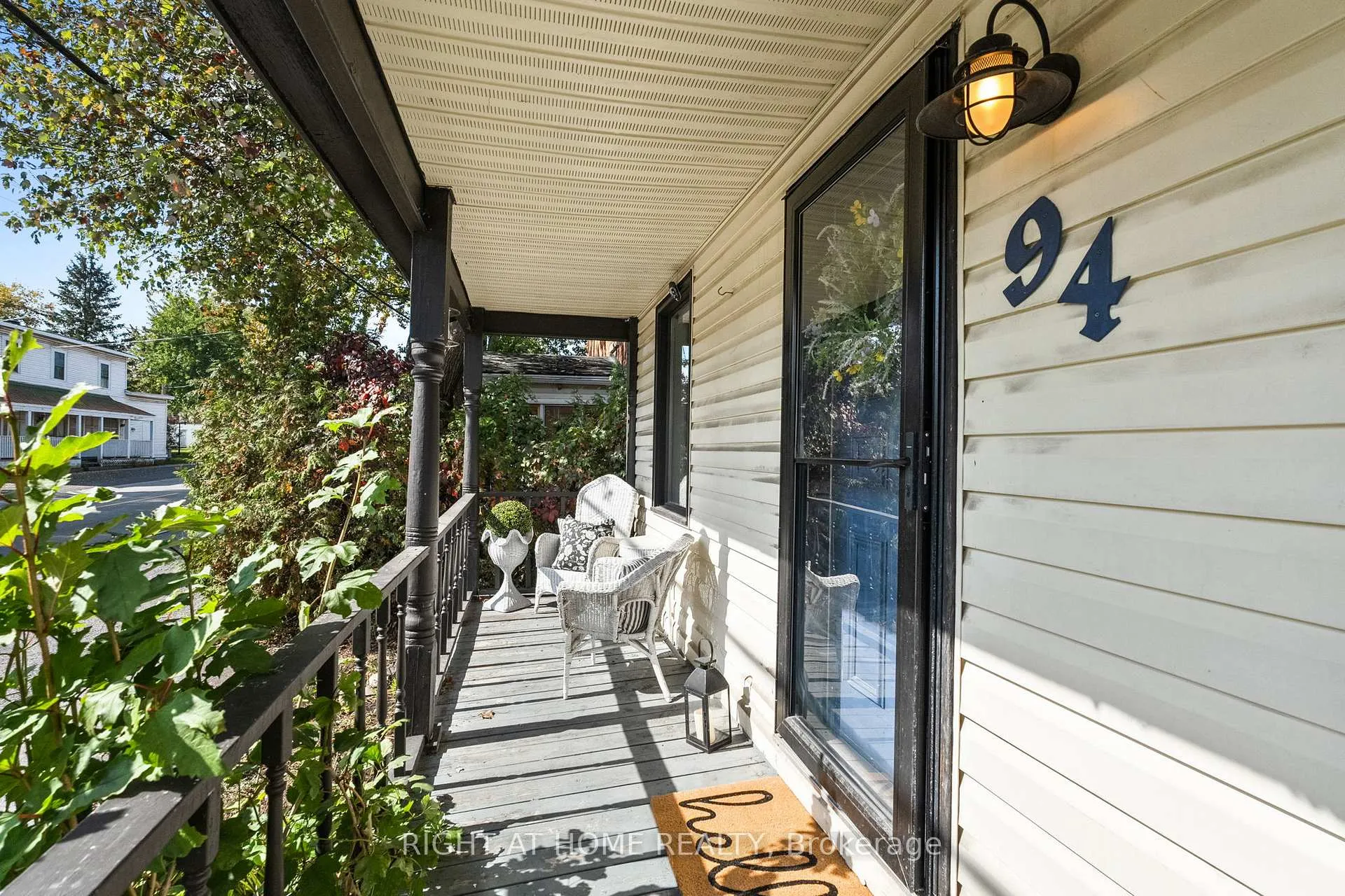 Photo 3 of 94 Main Street, North Dundas, North Dundas (Winchester) Twp — HOMEH