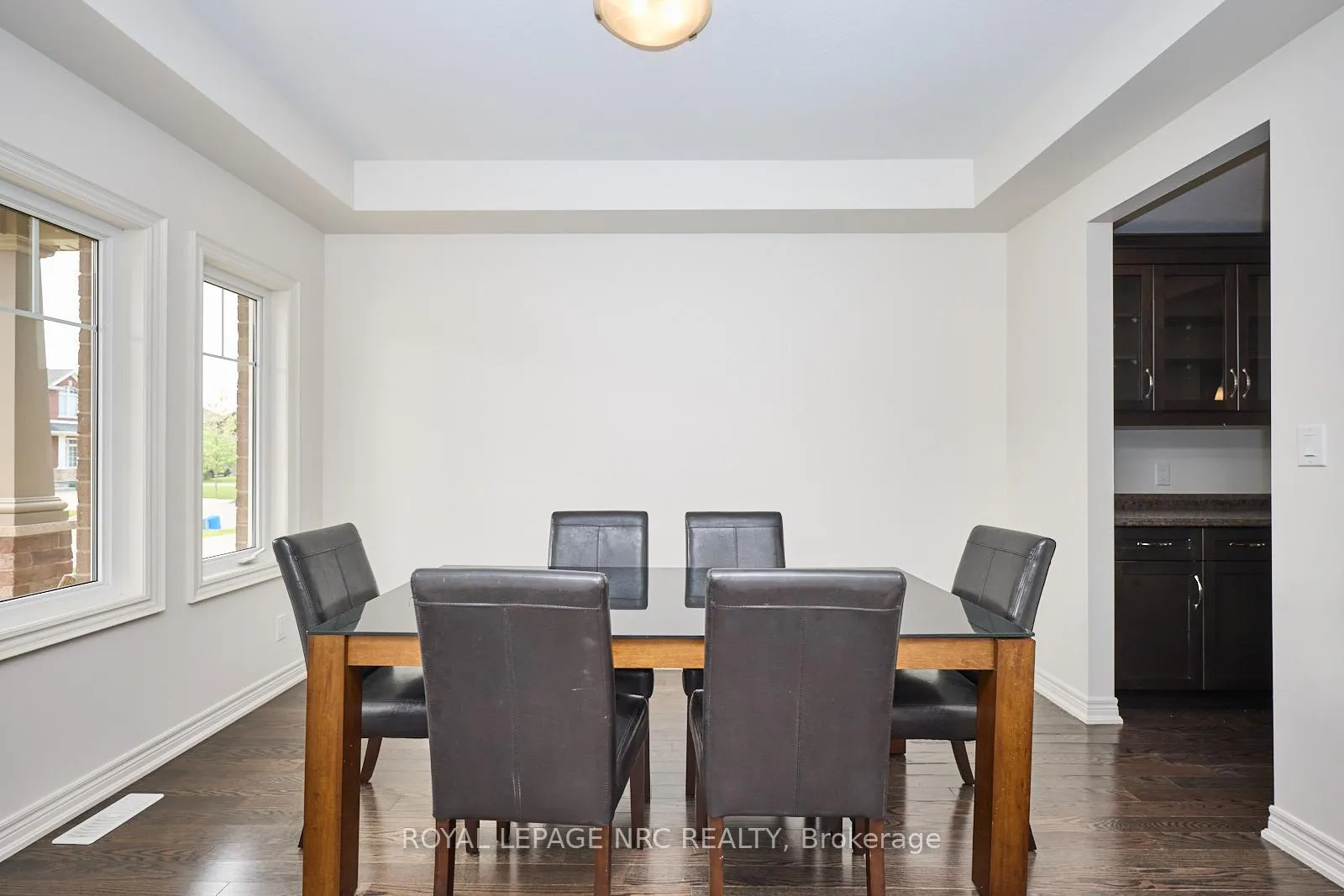 Photo 5 of 143 Tuliptree Road, Thorold, Confederation Heights — HOMEH