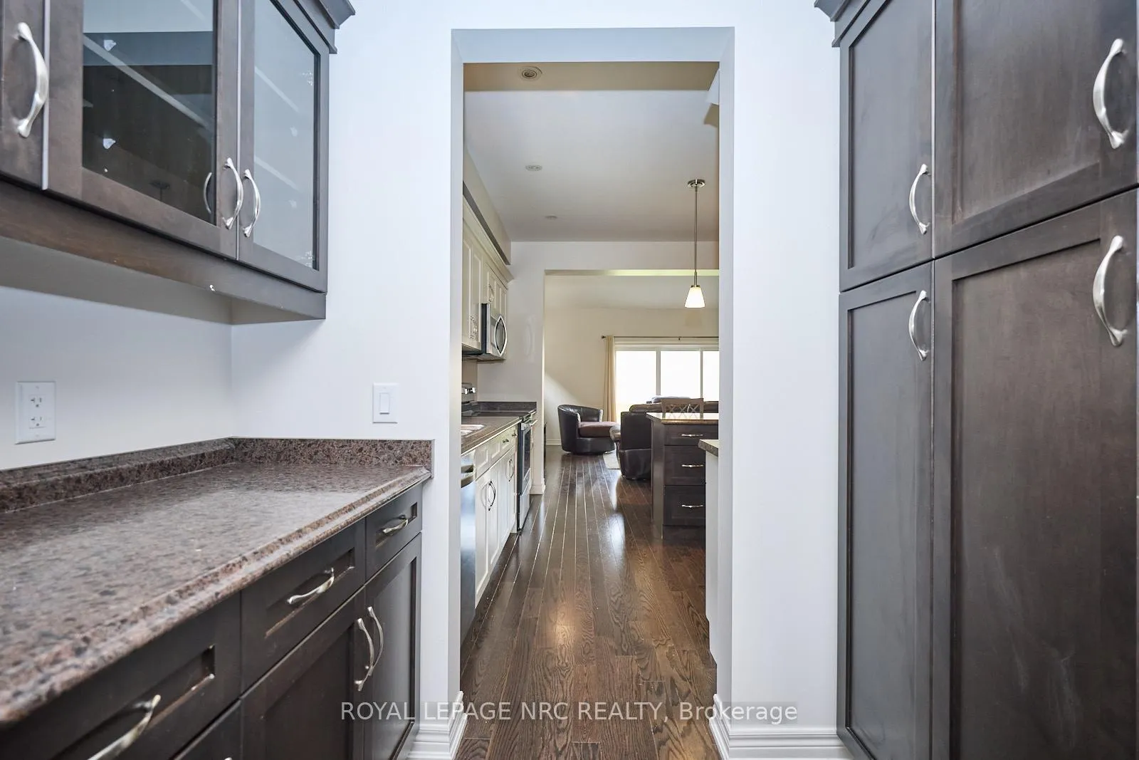Photo 7 of 143 Tuliptree Road, Thorold, Confederation Heights — HOMEH
