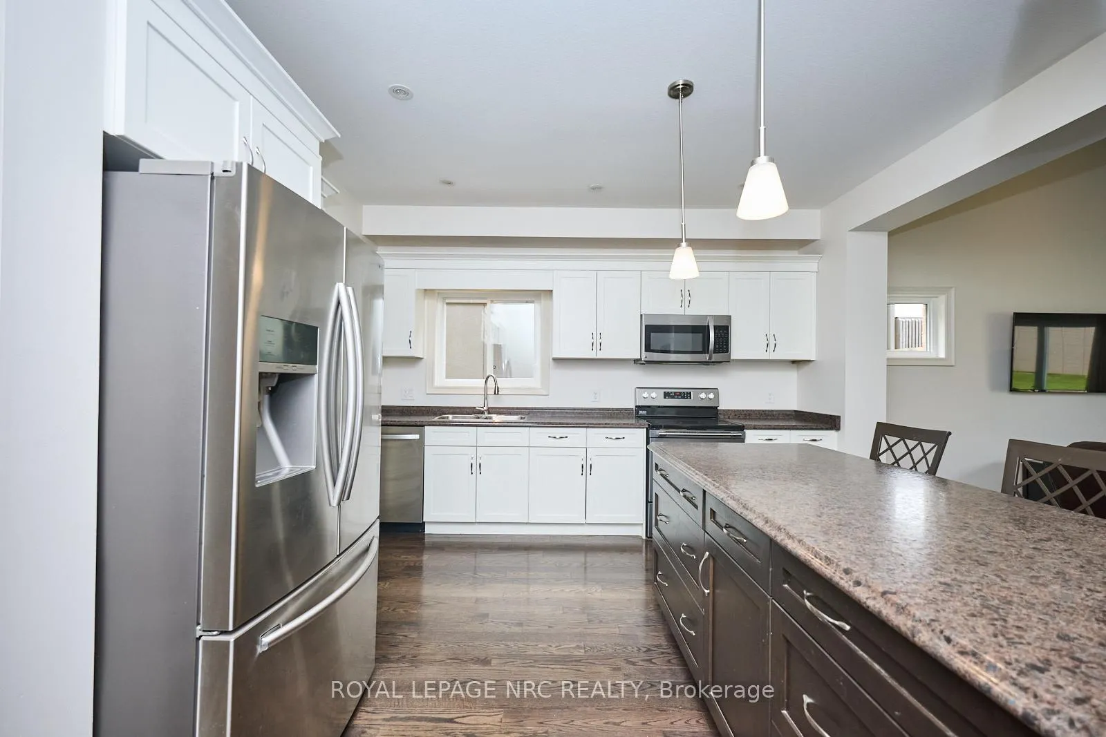 Photo 9 of 143 Tuliptree Road, Thorold, Confederation Heights — HOMEH