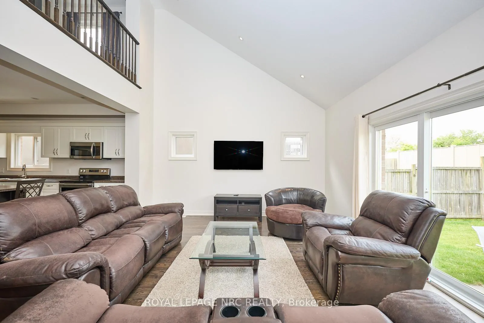 Photo 12 of 143 Tuliptree Road, Thorold, Confederation Heights — HOMEH