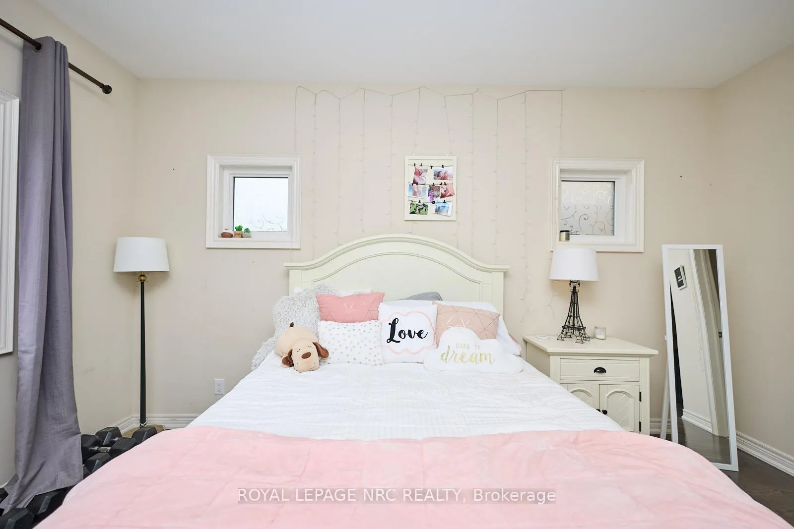 Photo 17 of 143 Tuliptree Road, Thorold, Confederation Heights — HOMEH