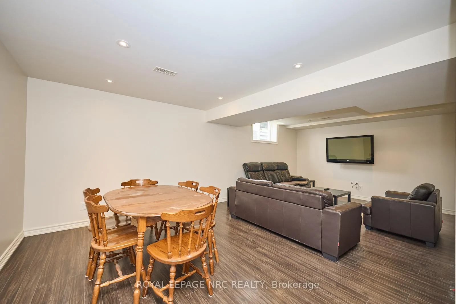 Photo 34 of 143 Tuliptree Road, Thorold, Confederation Heights — HOMEH