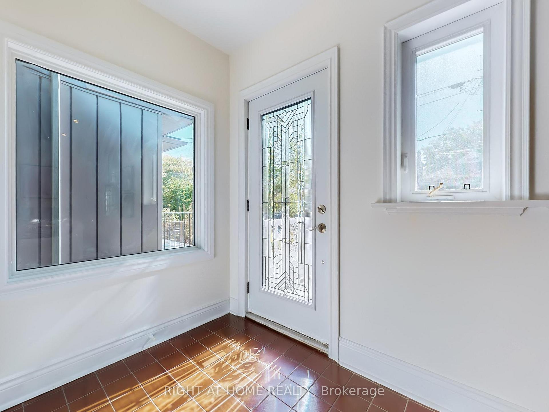 Photo 3 of 12 Westbrook Avenue, Toronto, Woodbine-Lumsden — HOMEH