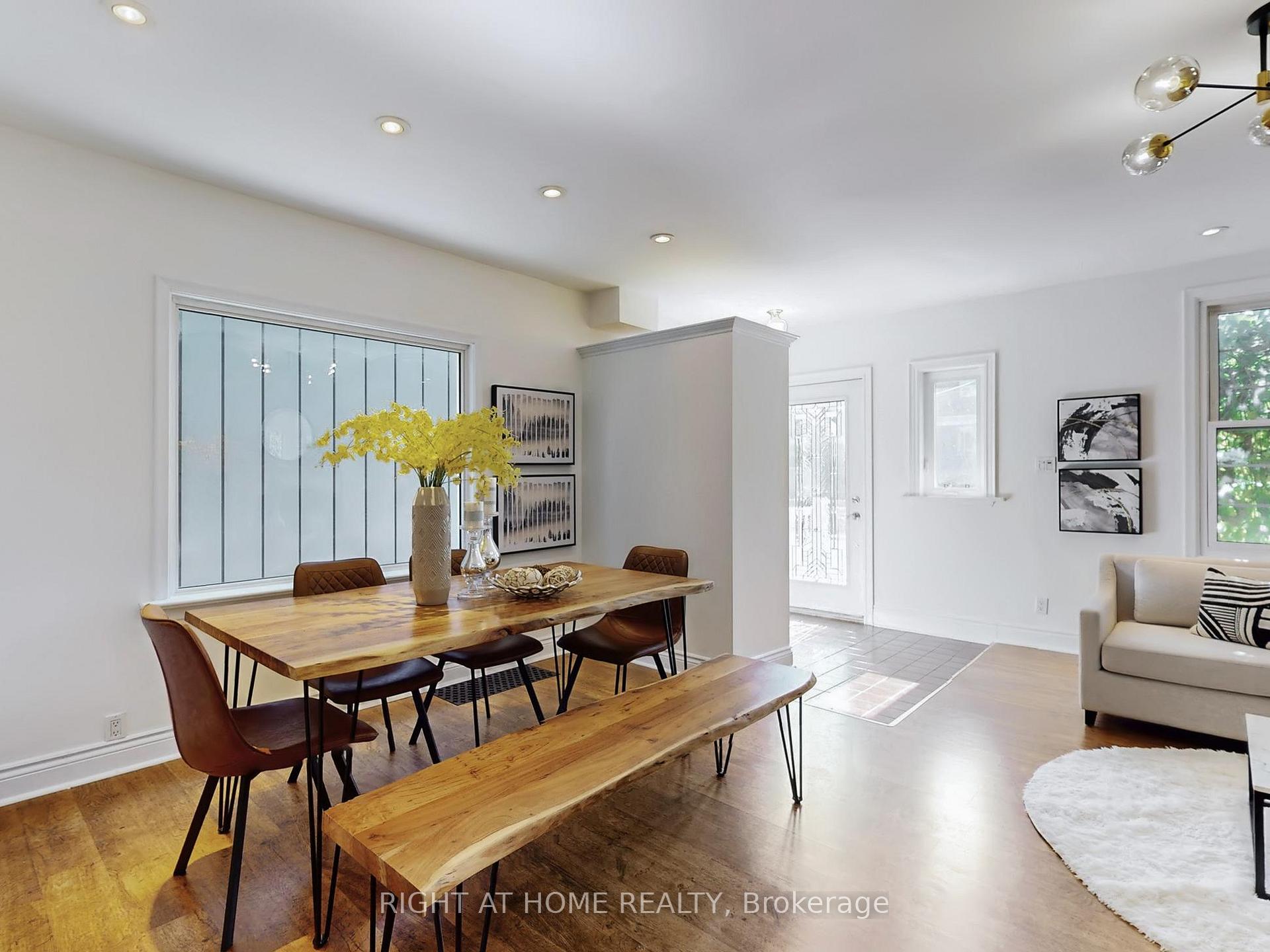 Photo 9 of 12 Westbrook Avenue, Toronto, Woodbine-Lumsden — HOMEH