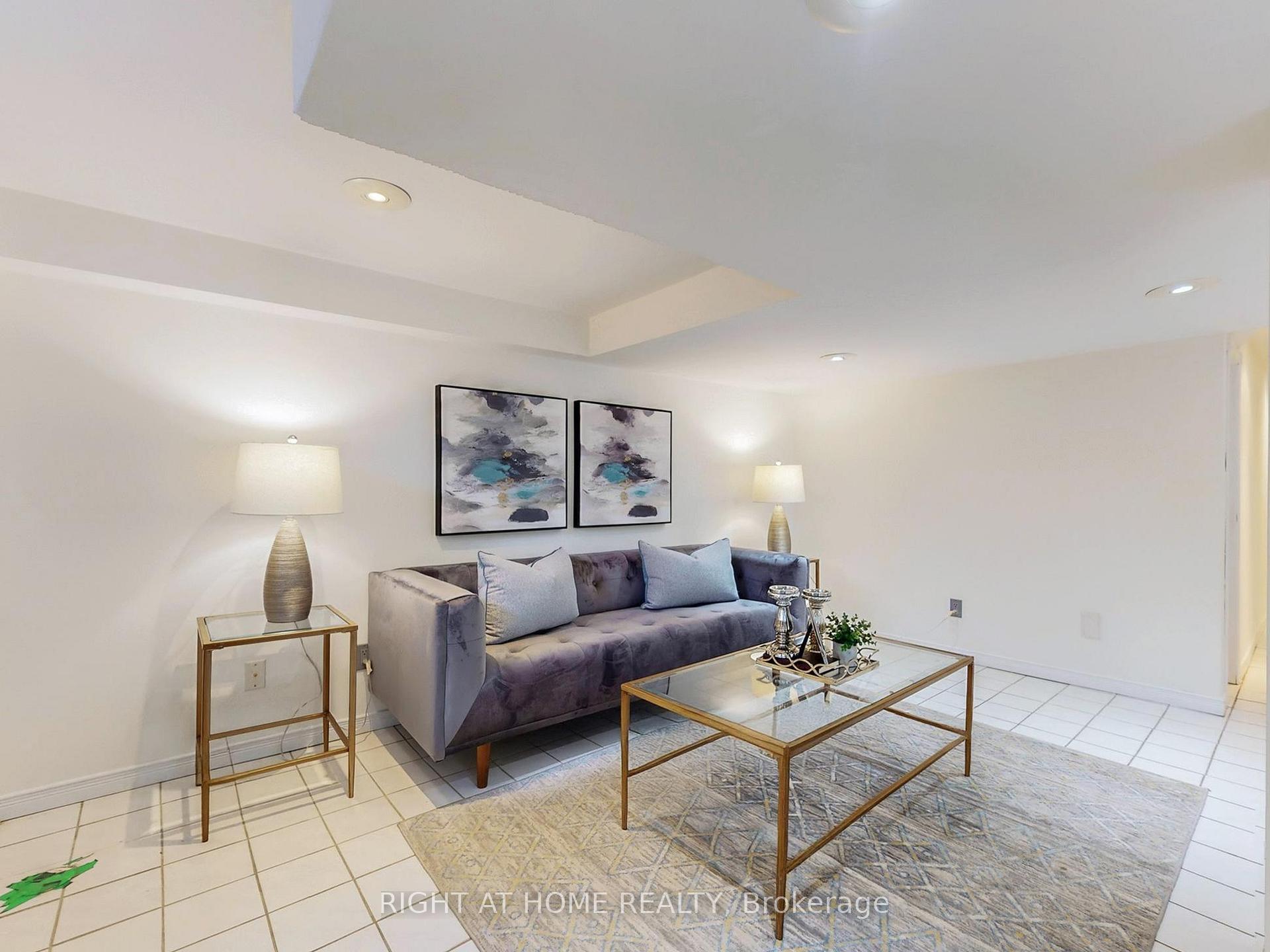 Photo 30 of 12 Westbrook Avenue, Toronto, Woodbine-Lumsden — HOMEH