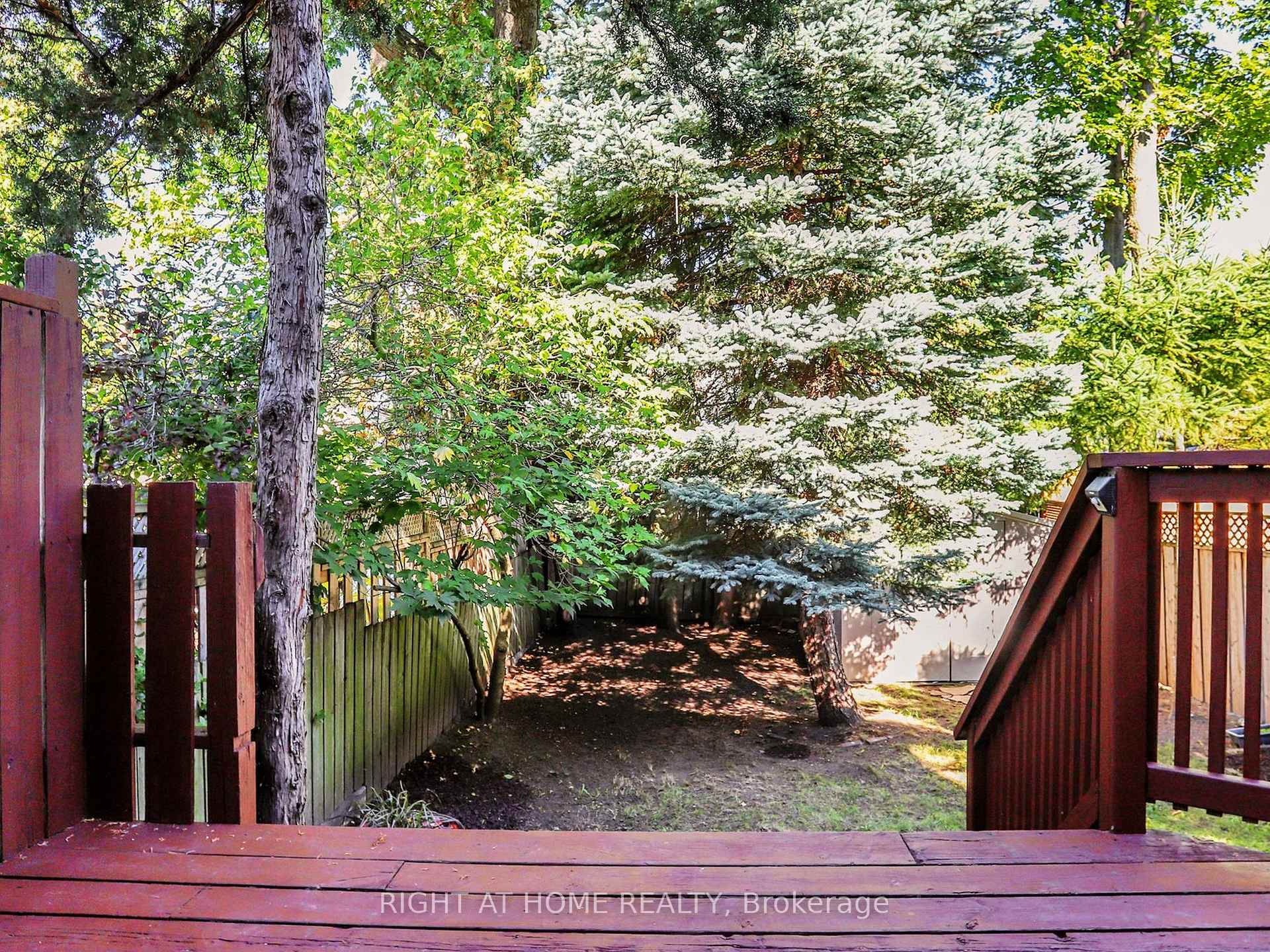 Photo 42 of 12 Westbrook Avenue, Toronto, Woodbine-Lumsden — HOMEH