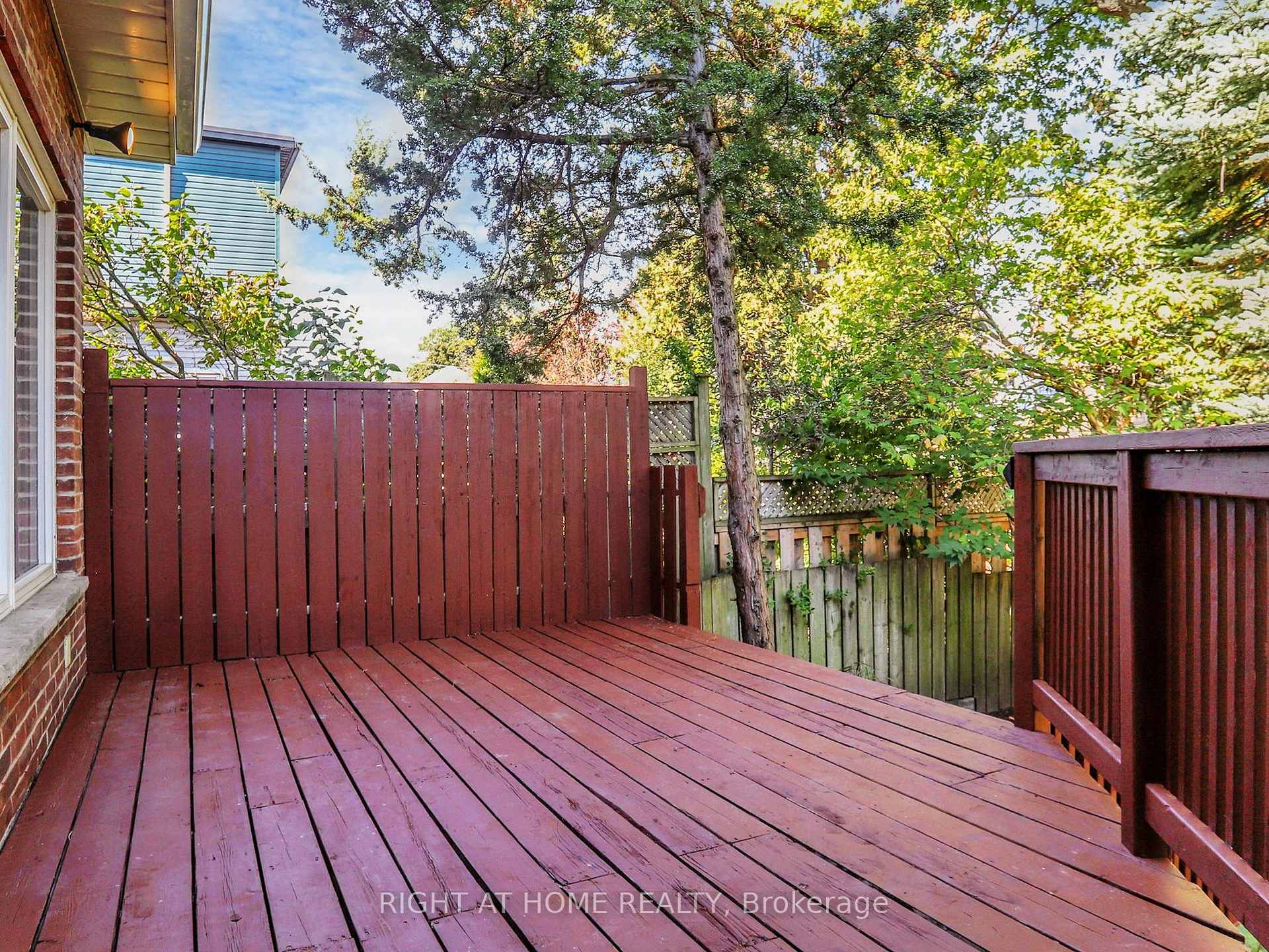 Photo 43 of 12 Westbrook Avenue, Toronto, Woodbine-Lumsden — HOMEH