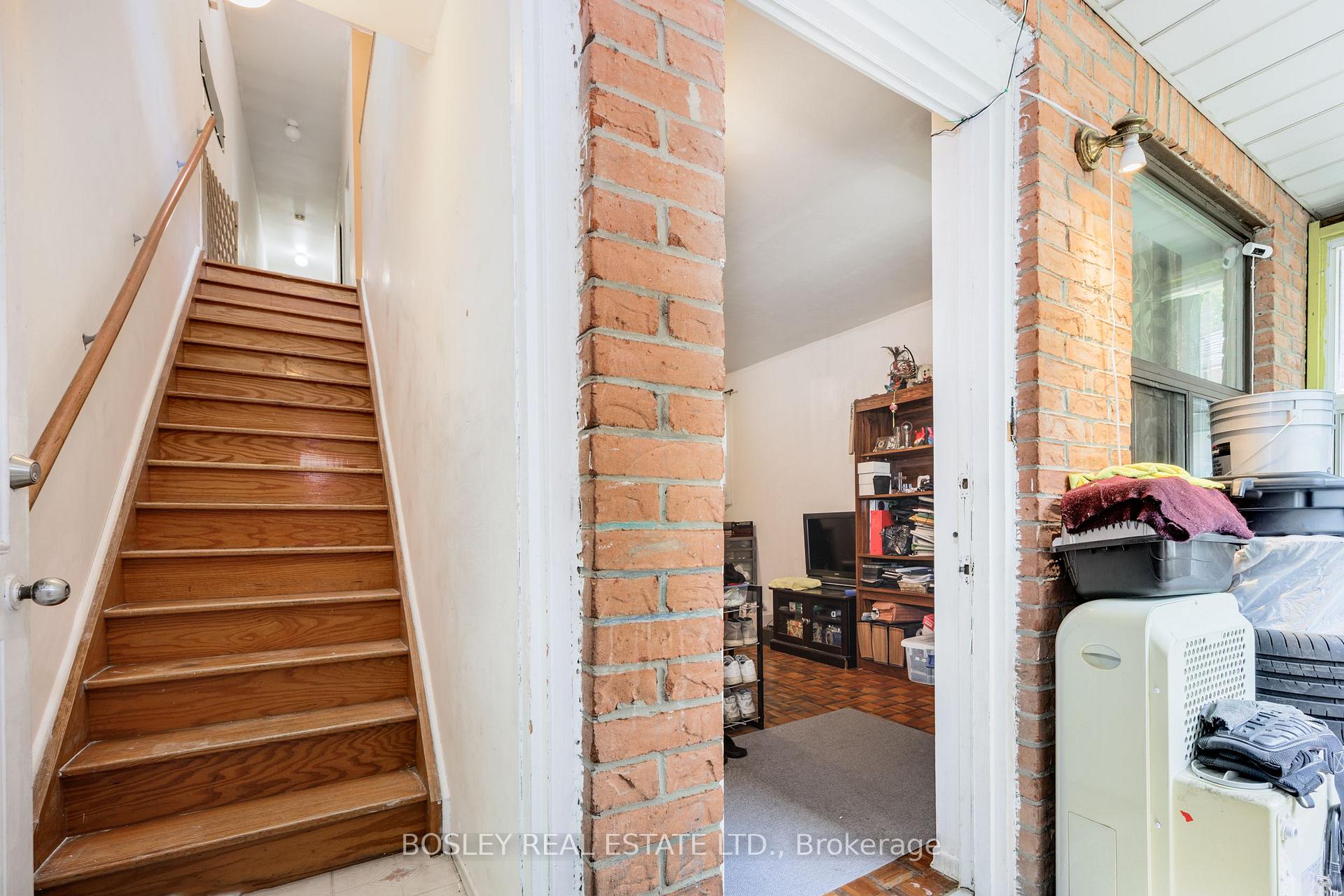 Photo 2 of 263 Leslie Street, Toronto, South Riverdale — HOMEH