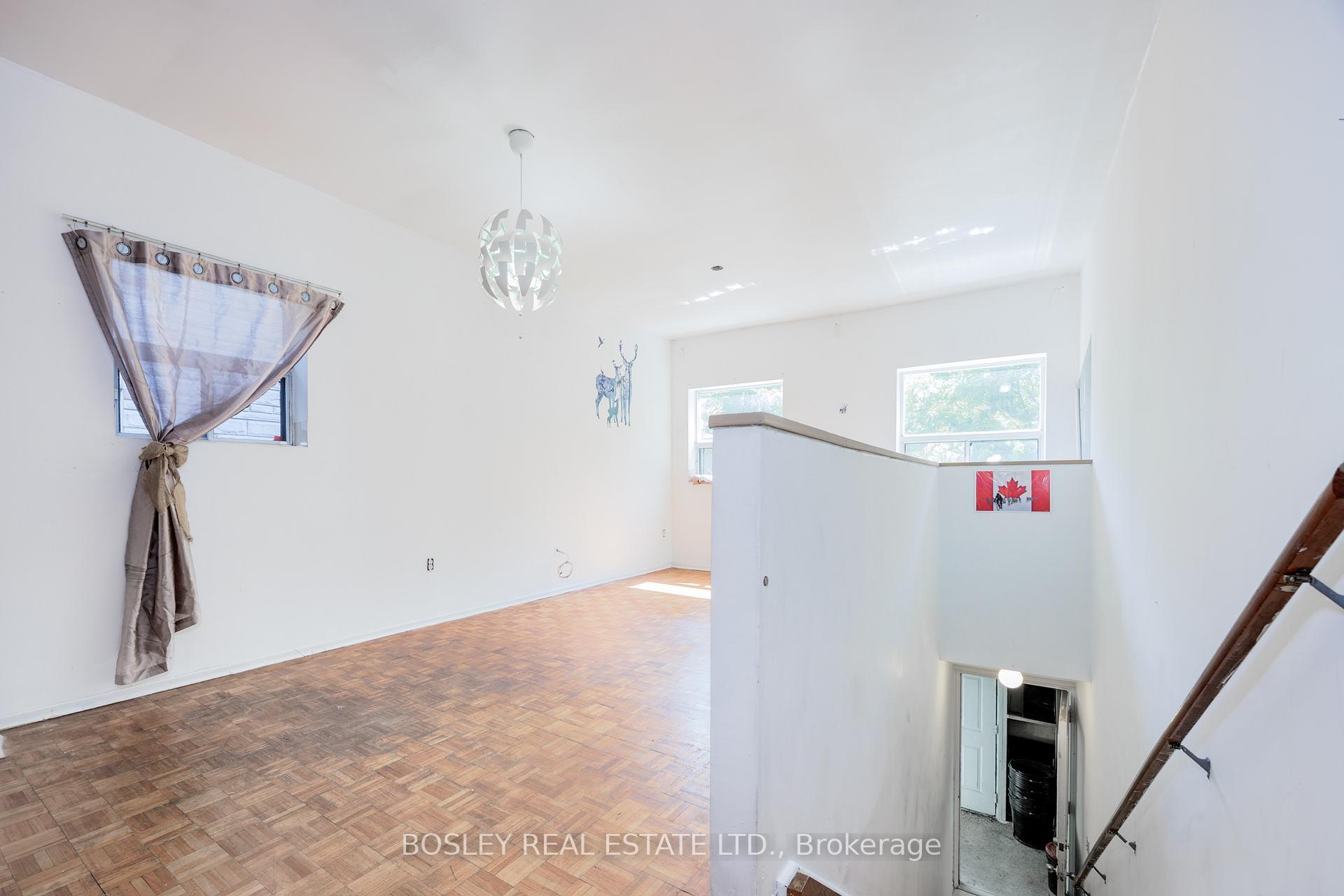Photo 3 of 263 Leslie Street, Toronto, South Riverdale — HOMEH