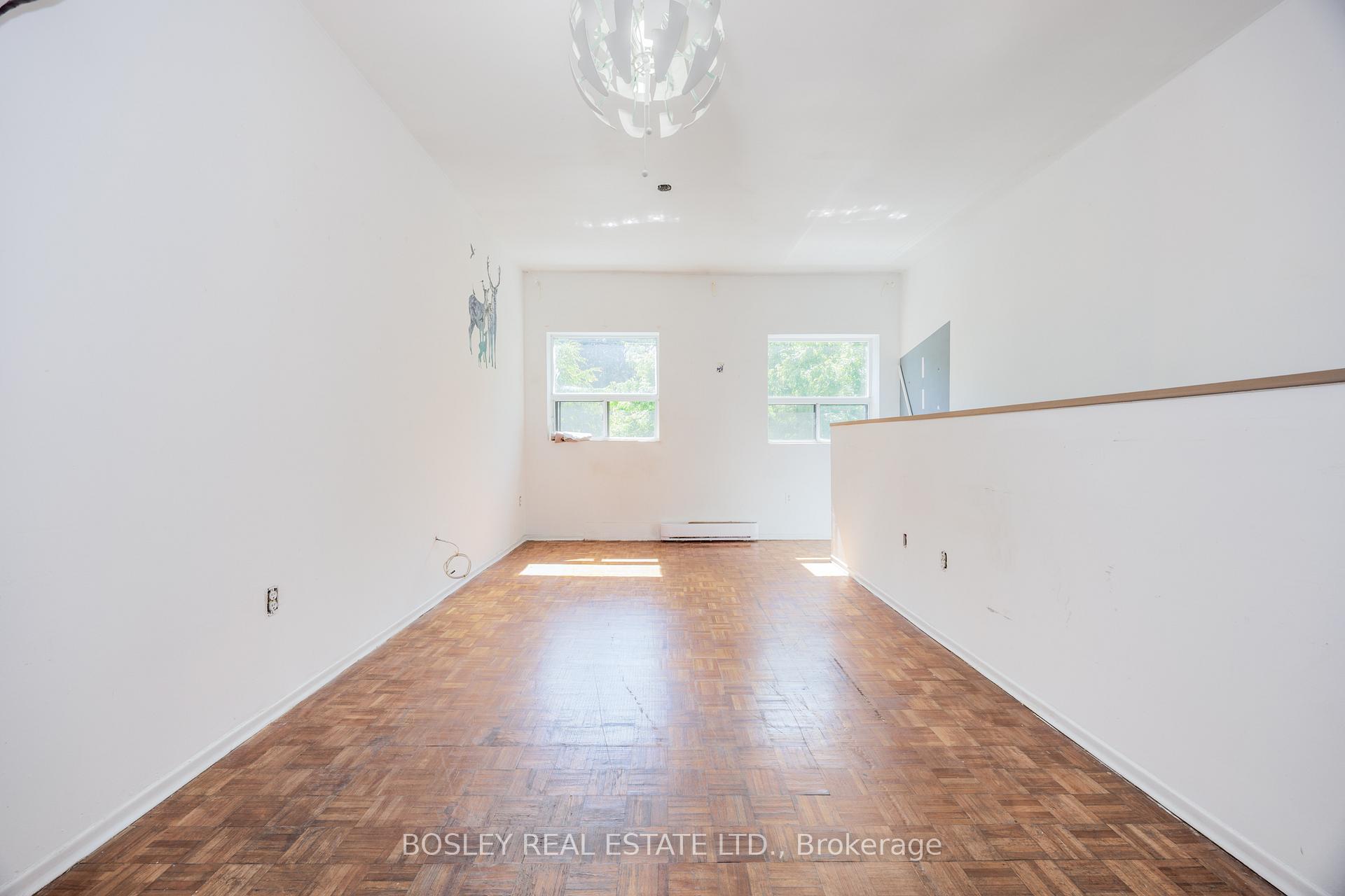 Photo 4 of 263 Leslie Street, Toronto, South Riverdale — HOMEH