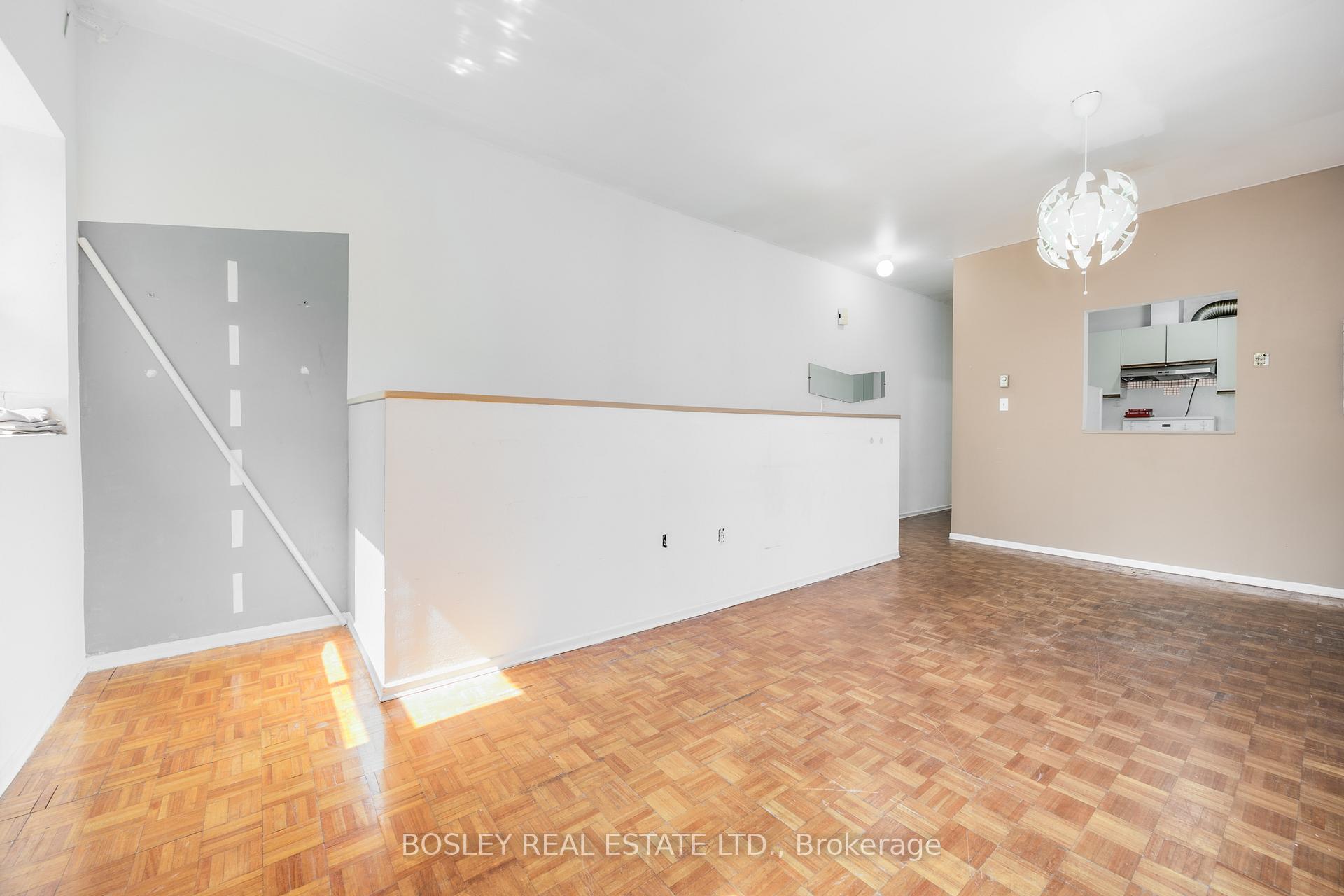 Photo 5 of 263 Leslie Street, Toronto, South Riverdale — HOMEH