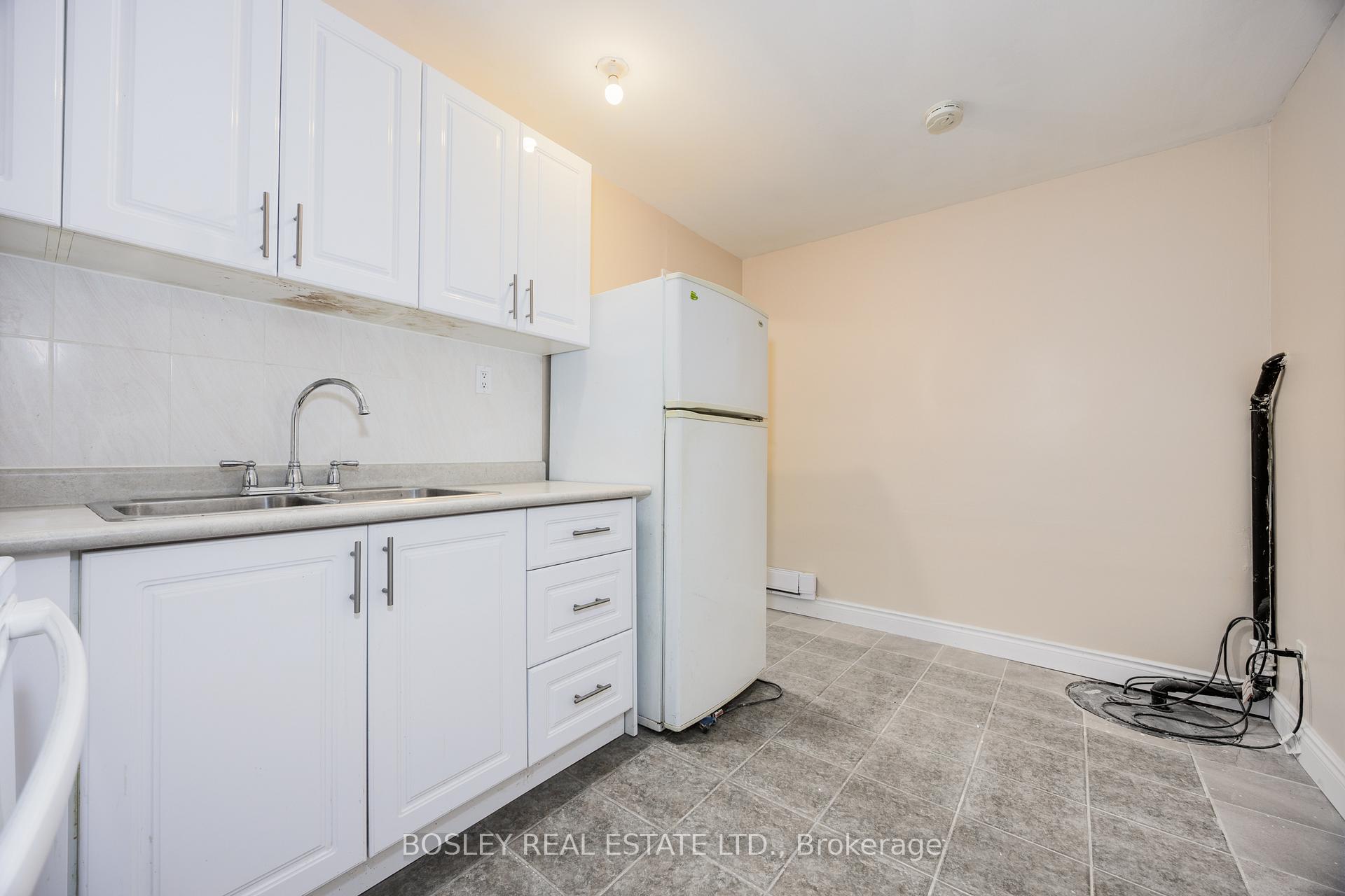 Photo 15 of 263 Leslie Street, Toronto, South Riverdale — HOMEH