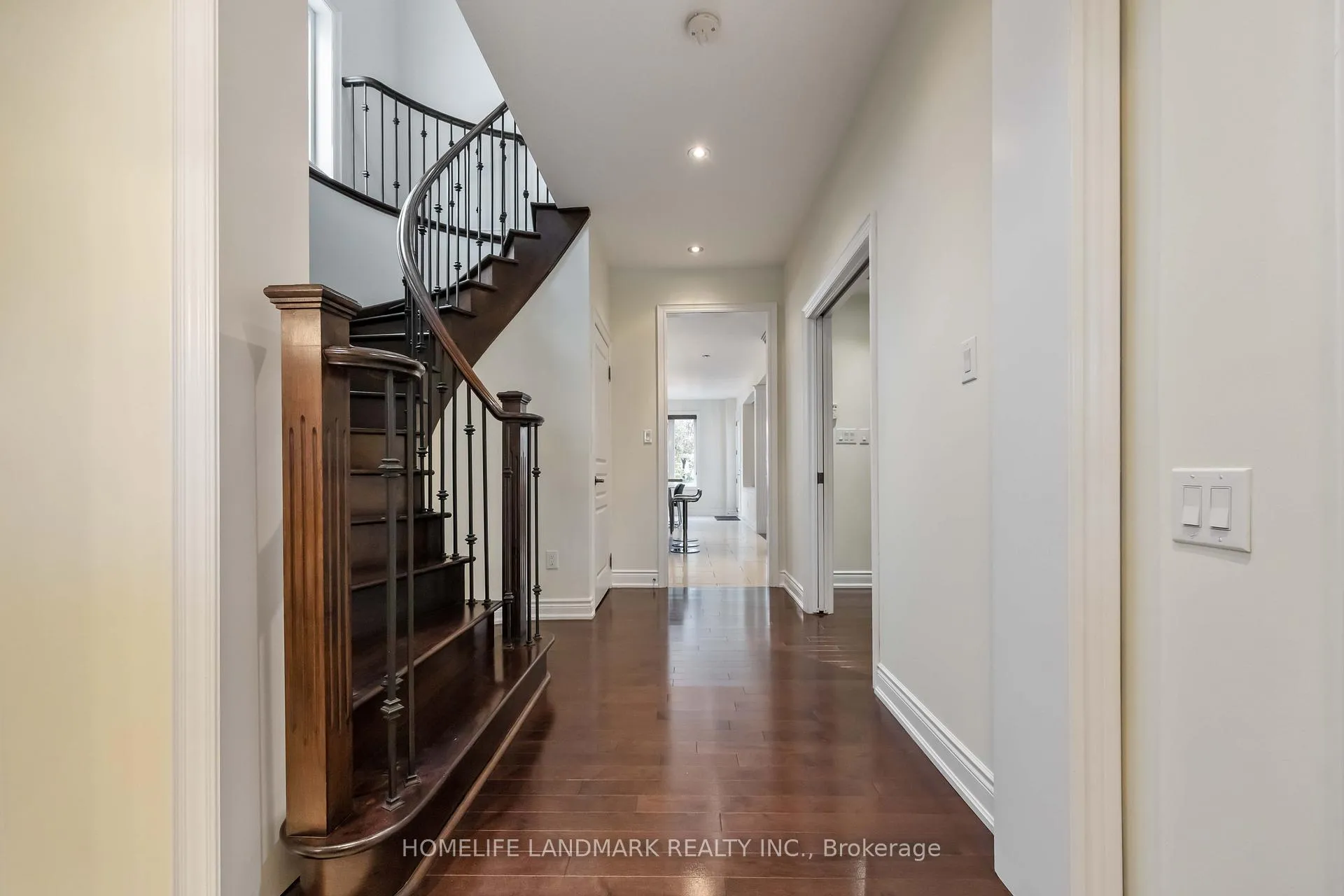 Photo 7 of 68 Lindbergh Drive, Vaughan, Vellore Village — HOMEH