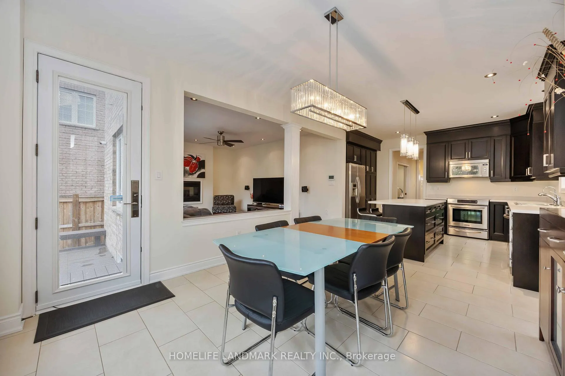 Photo 13 of 68 Lindbergh Drive, Vaughan, Vellore Village — HOMEH