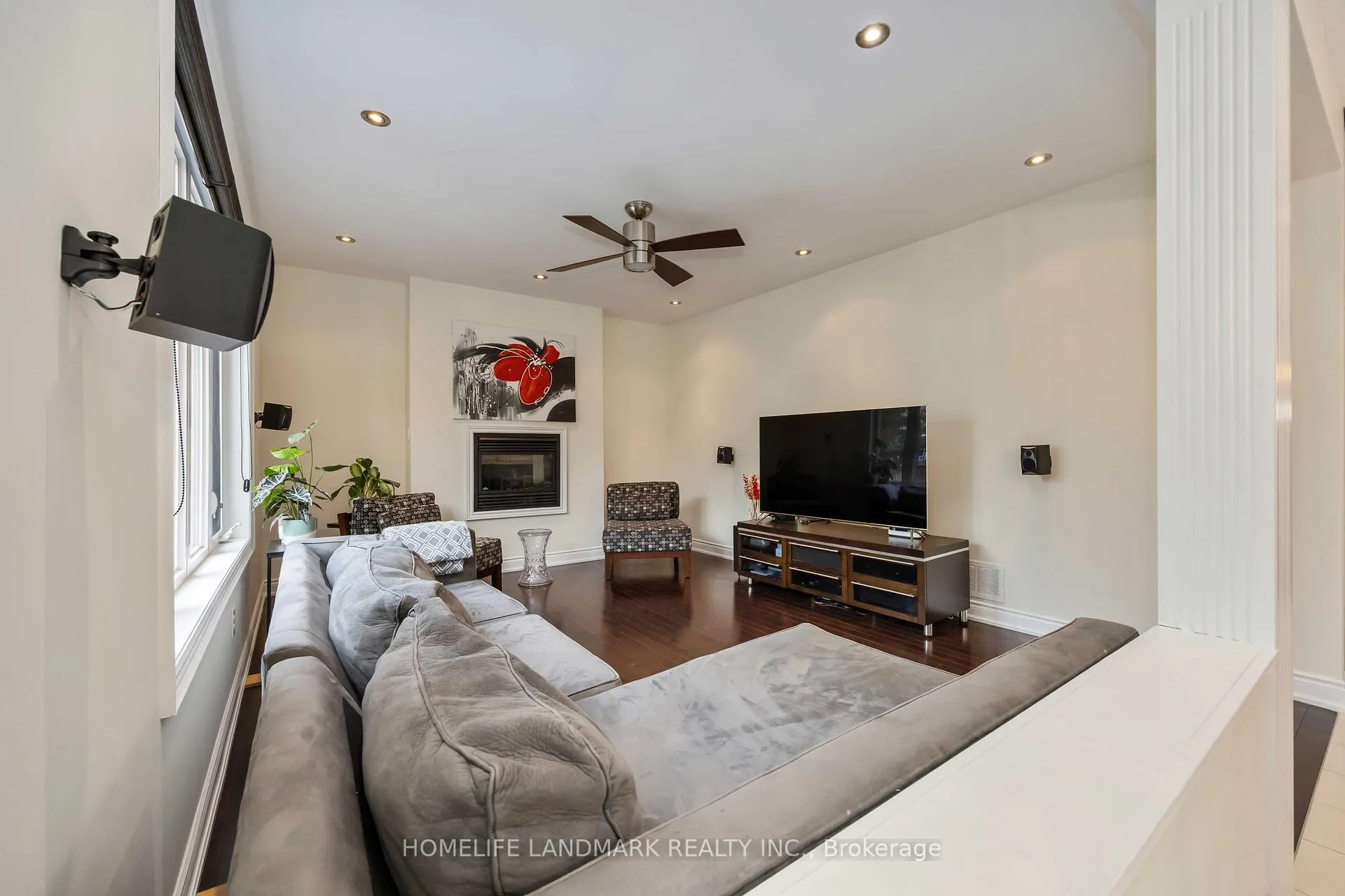 Photo 14 of 68 Lindbergh Drive, Vaughan, Vellore Village — HOMEH