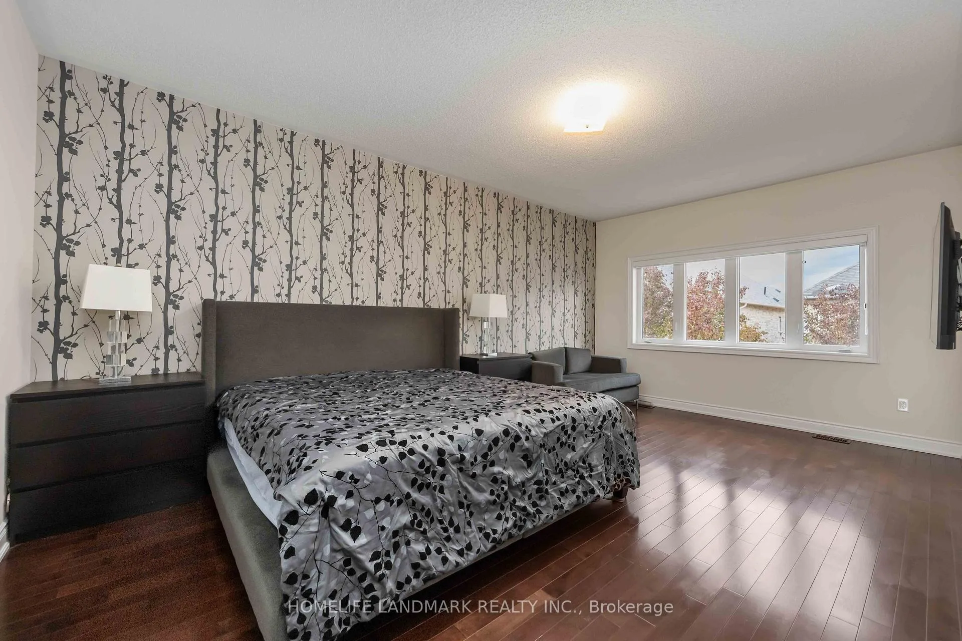 Photo 18 of 68 Lindbergh Drive, Vaughan, Vellore Village — HOMEH