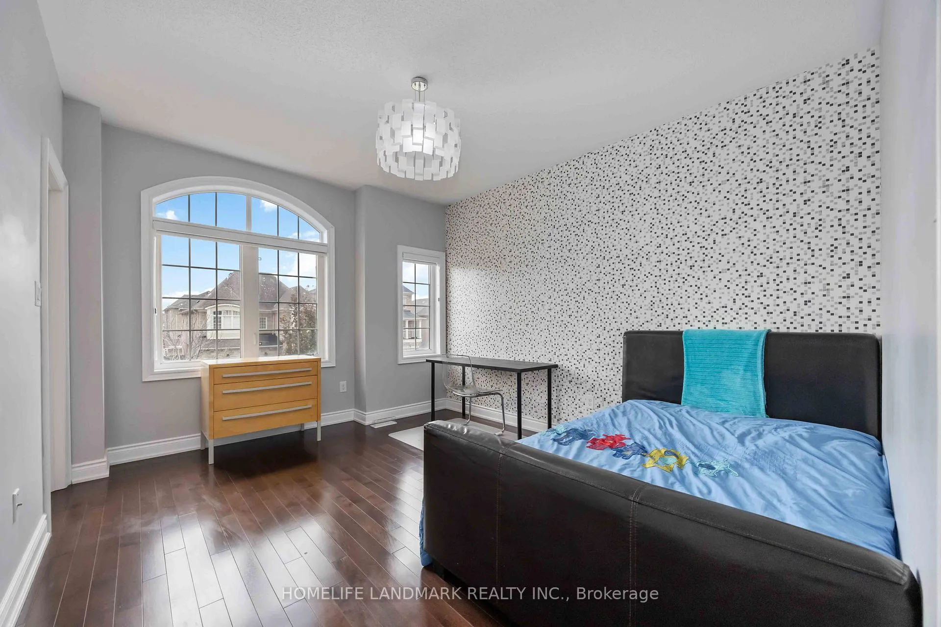 Photo 30 of 68 Lindbergh Drive, Vaughan, Vellore Village — HOMEH