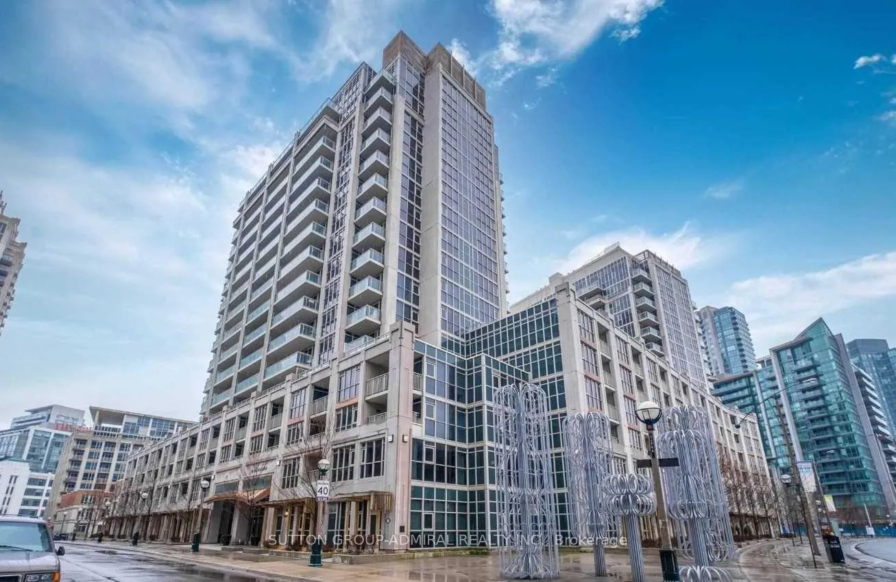 Front of Unit PH31, 38 Grand Magazine Street