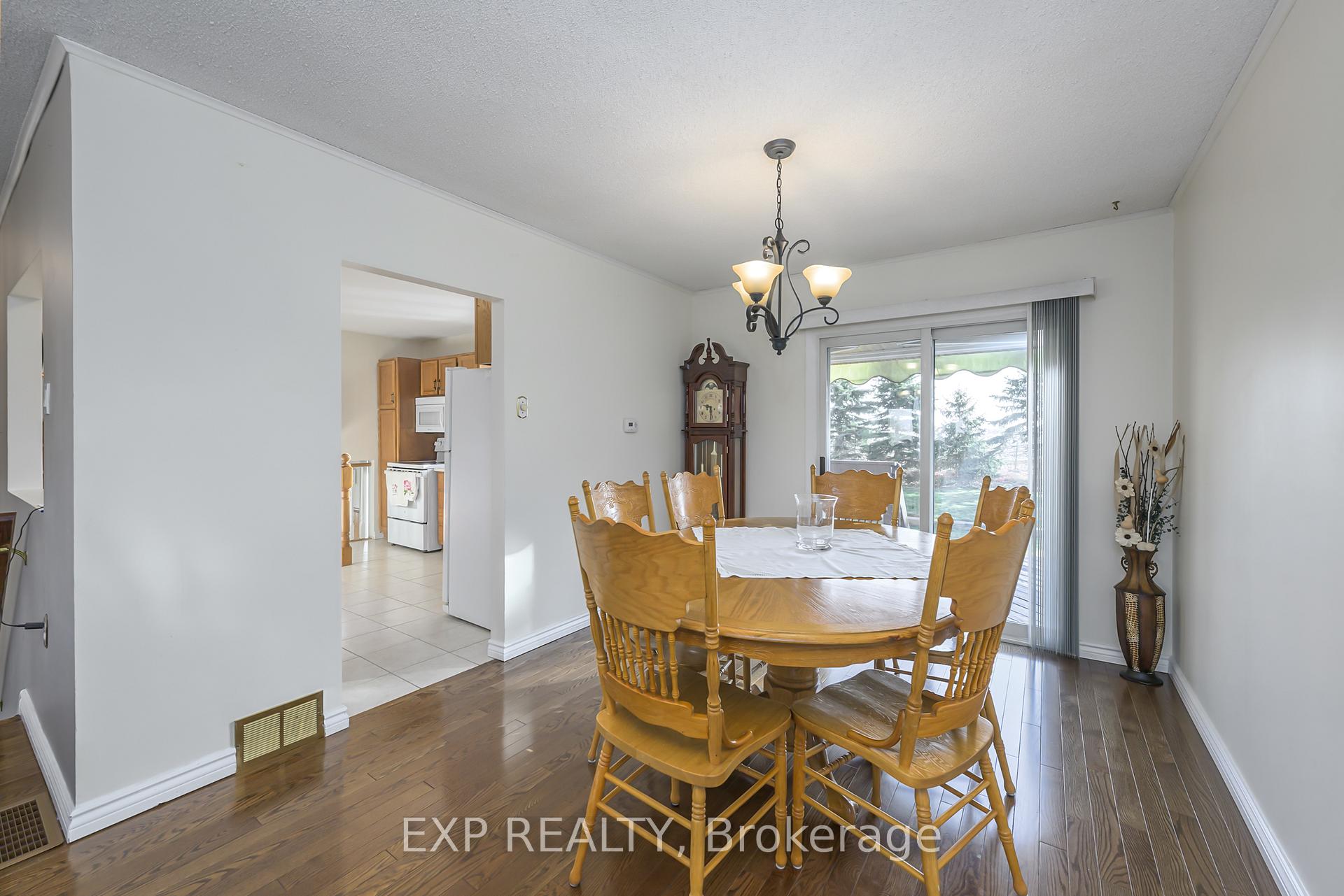 Photo 3 of 5054 Westchester Bourne, Thames Centre, Rural Thames Centre — HOMEH
