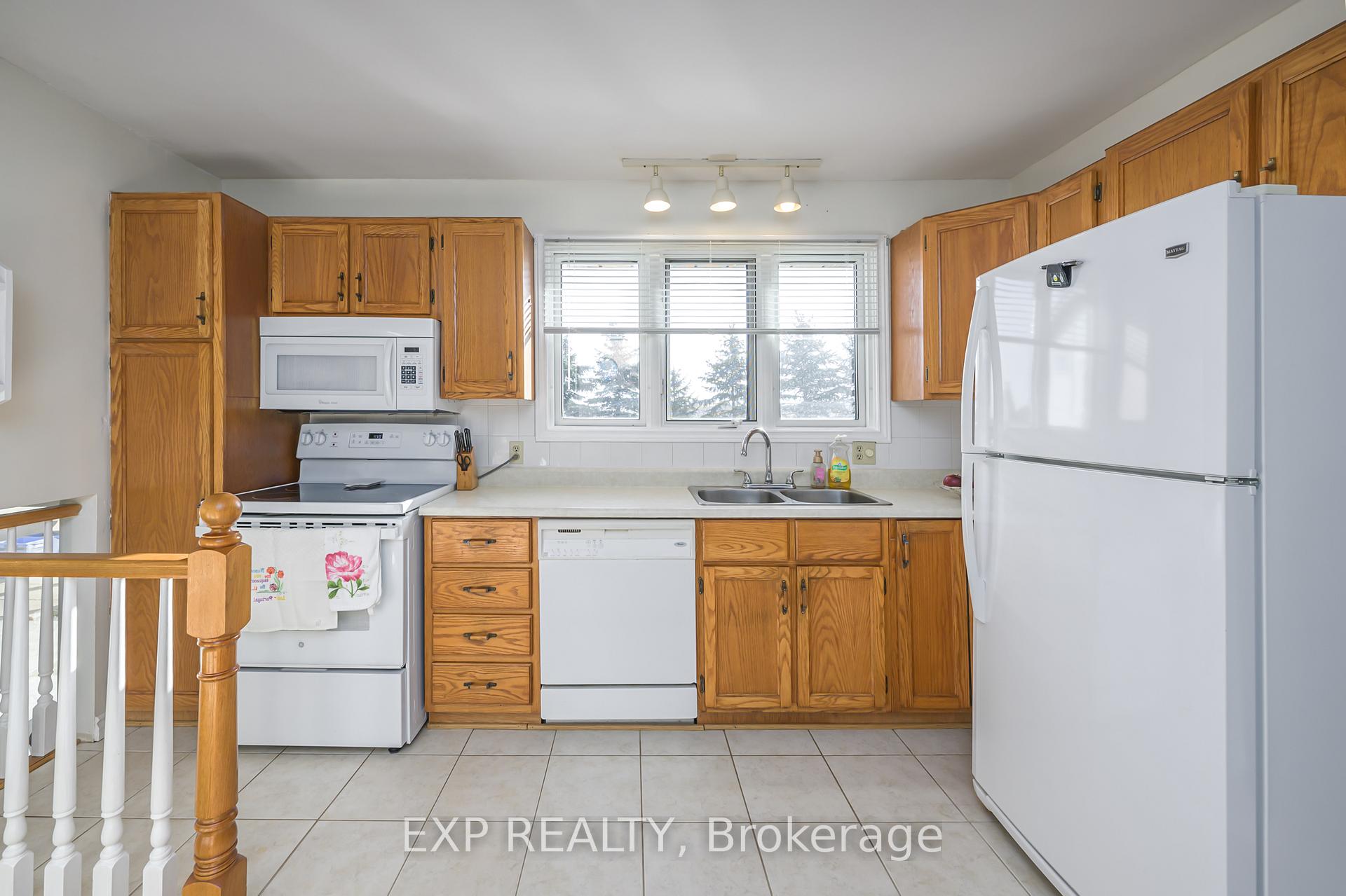 Photo 7 of 5054 Westchester Bourne, Thames Centre, Rural Thames Centre — HOMEH