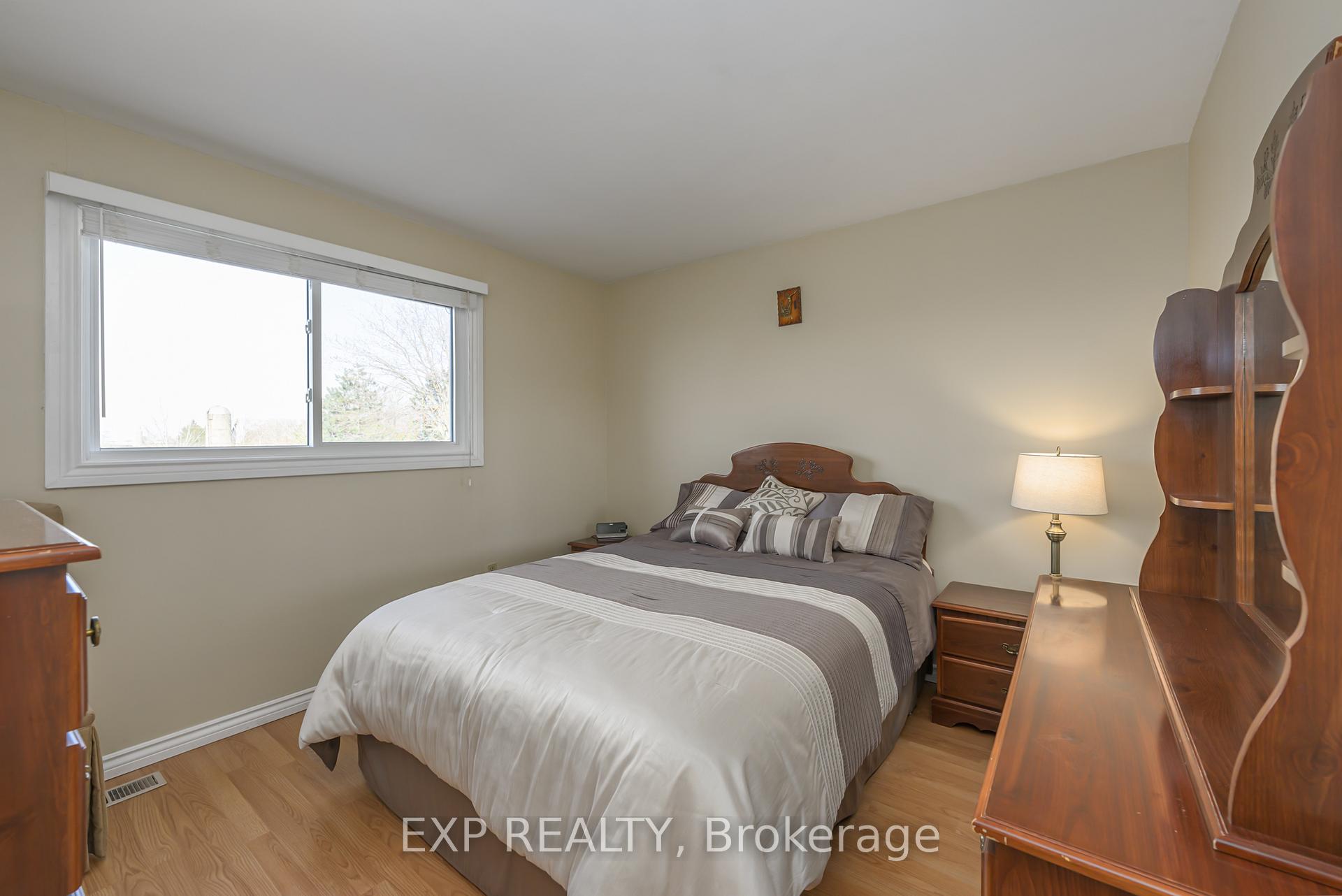 Photo 13 of 5054 Westchester Bourne, Thames Centre, Rural Thames Centre — HOMEH