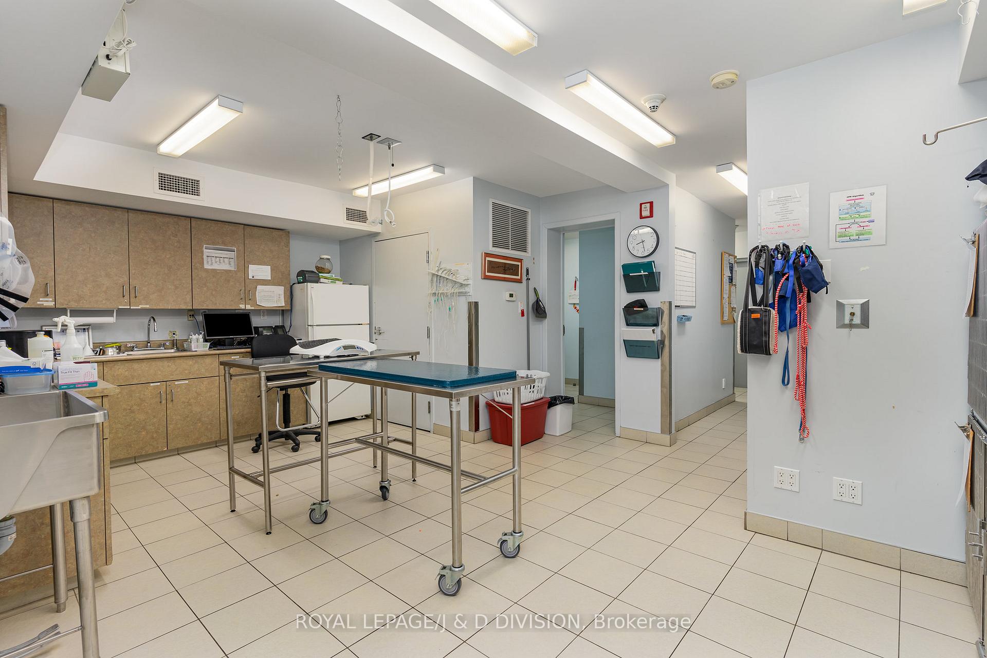 Photo 29 of 29 Chaplin Crescent, Toronto, Yonge-Eglinton — HOMEH
