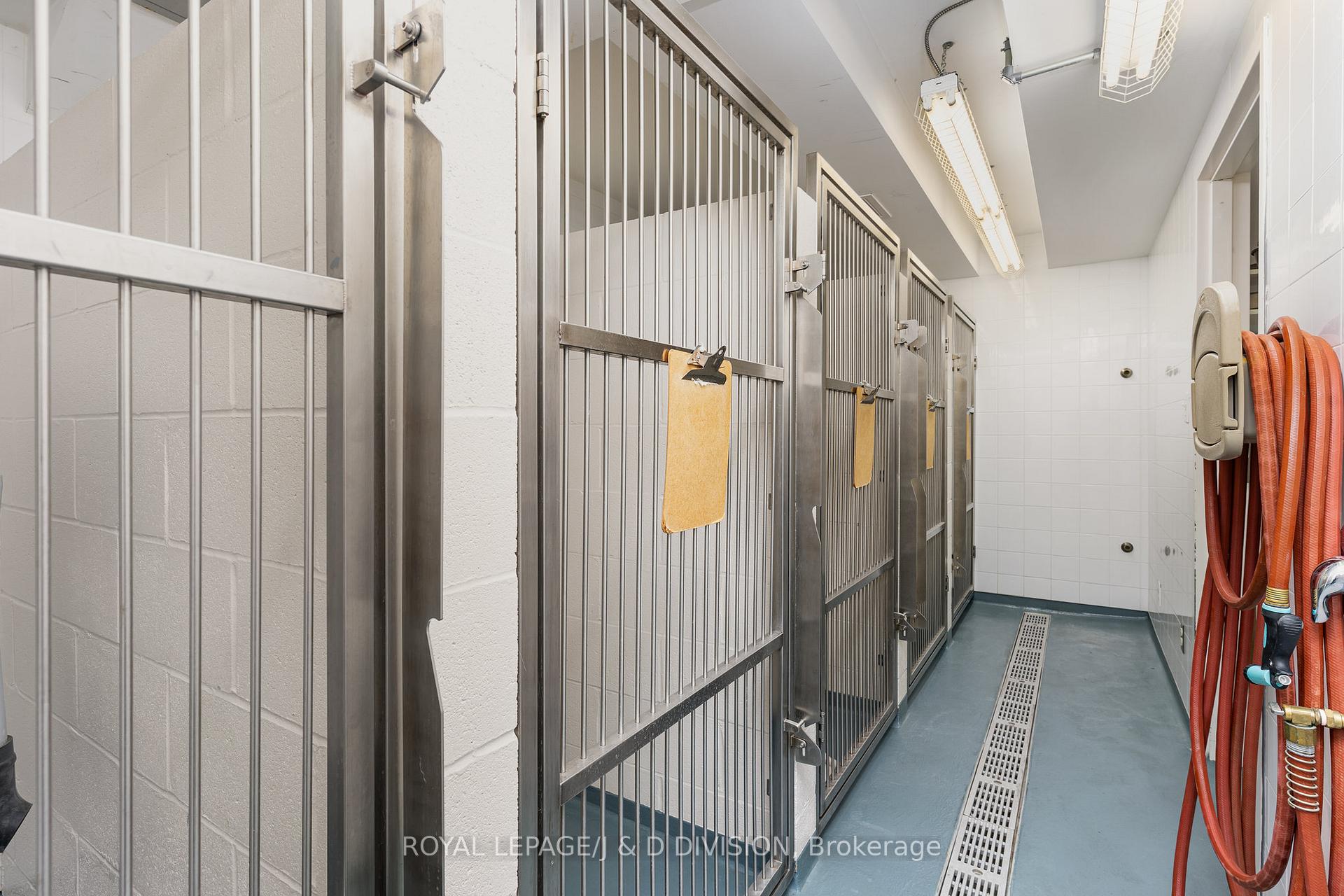 Photo 41 of 29 Chaplin Crescent, Toronto, Yonge-Eglinton — HOMEH