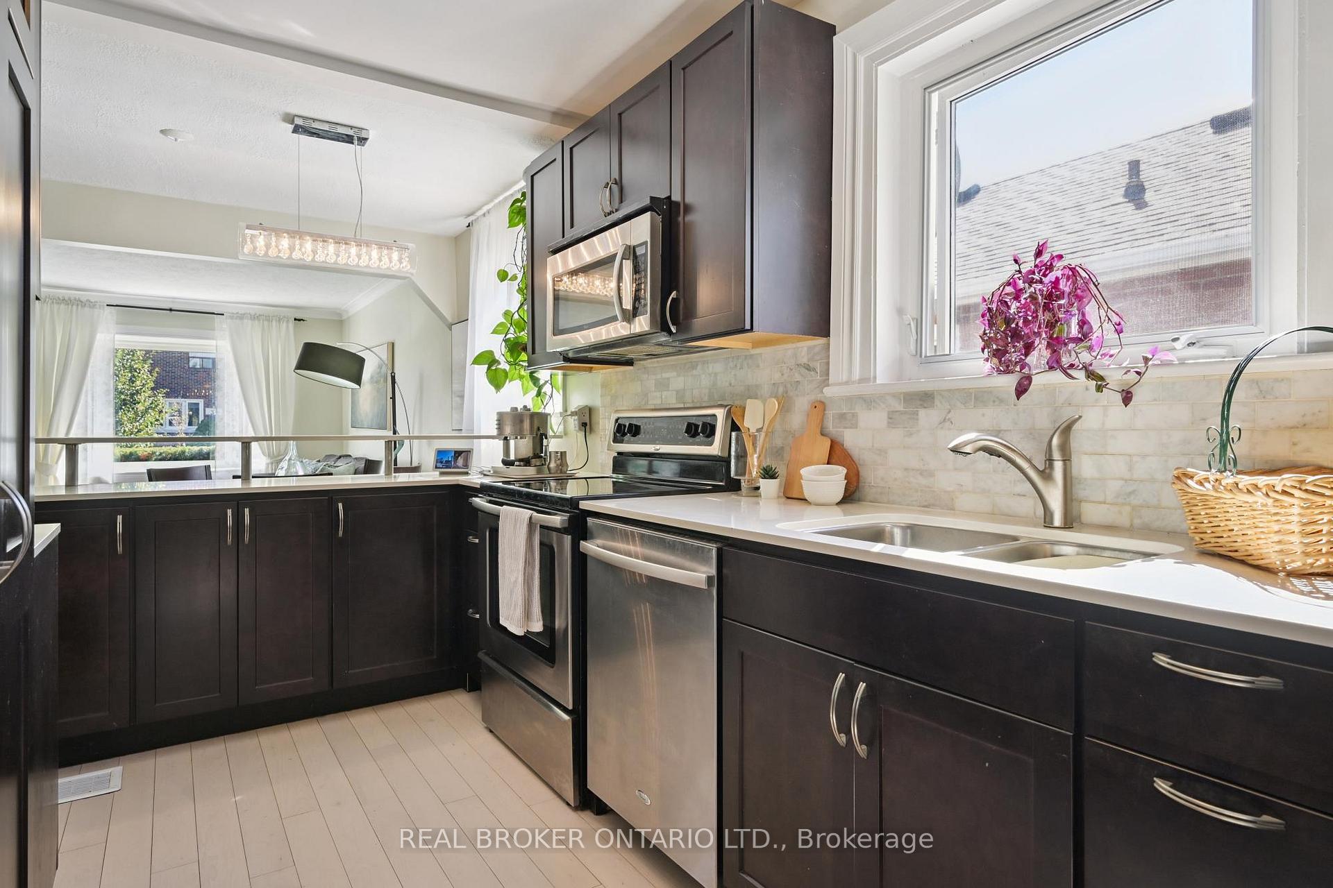 Photo 11 of 28 Galbraith Avenue, Toronto, O'Connor-Parkview — HOMEH