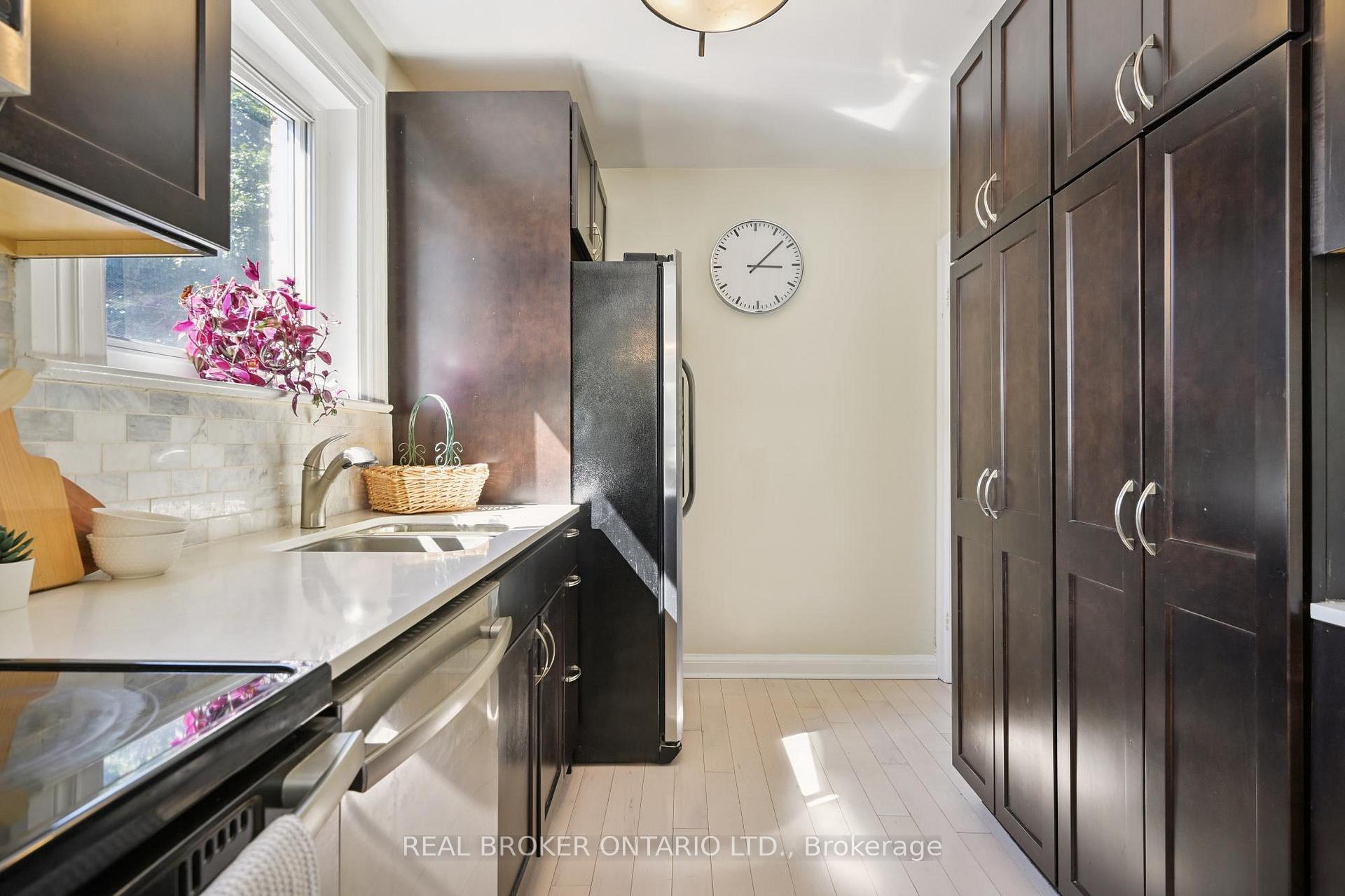 Photo 13 of 28 Galbraith Avenue, Toronto, O'Connor-Parkview — HOMEH