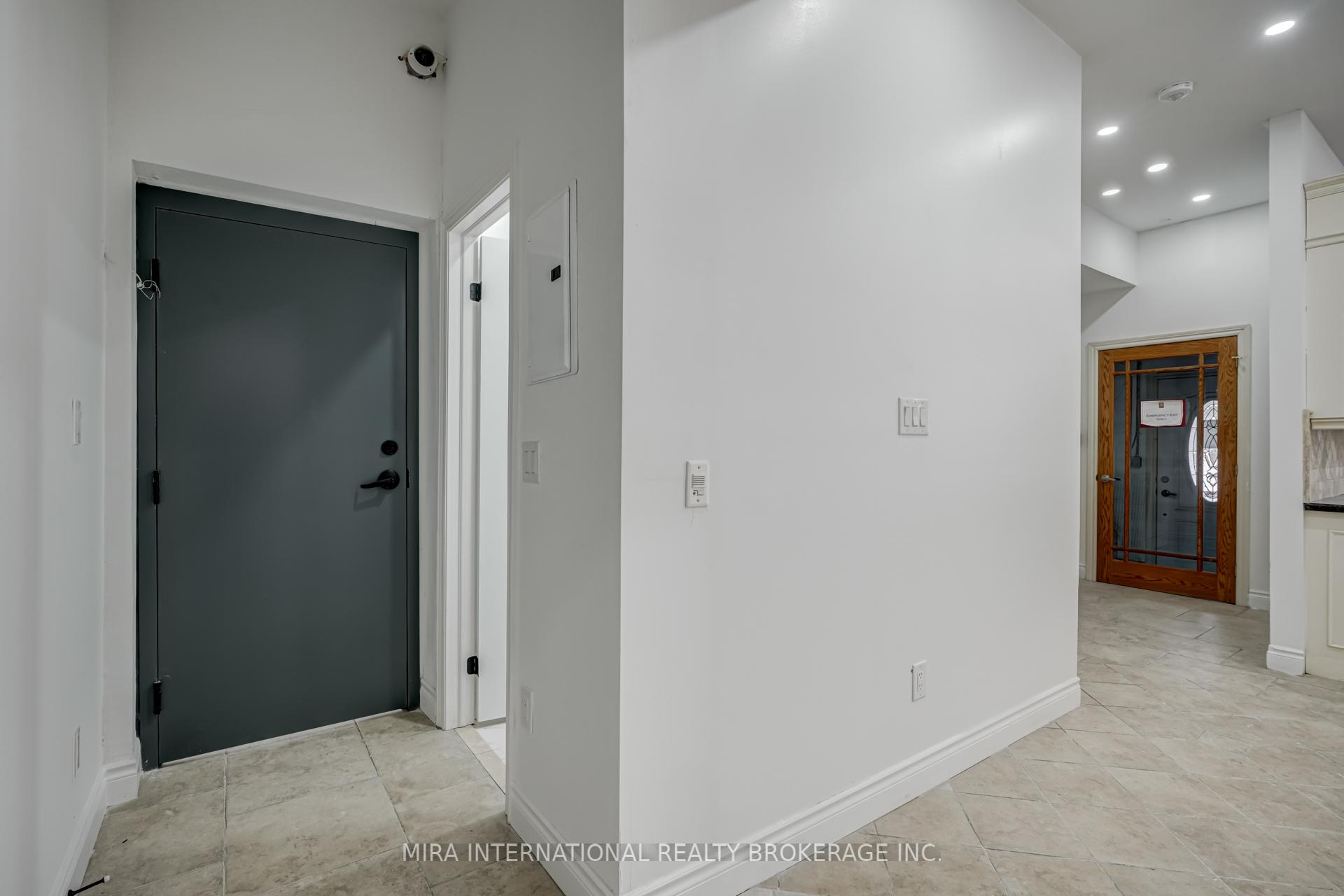 Photo 1 of Unit 106, 180 Sherbourne Street, Toronto, Moss Park — HOMEH