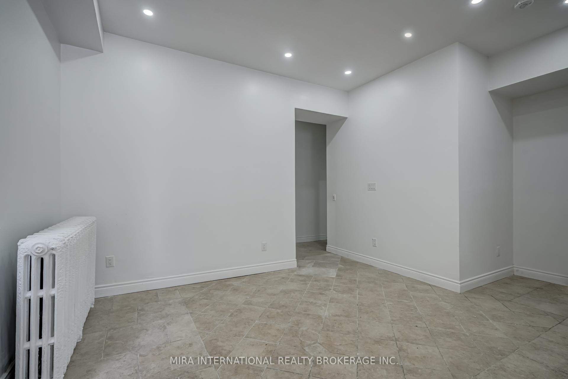 Photo 6 of Unit 106, 180 Sherbourne Street, Toronto, Moss Park — HOMEH