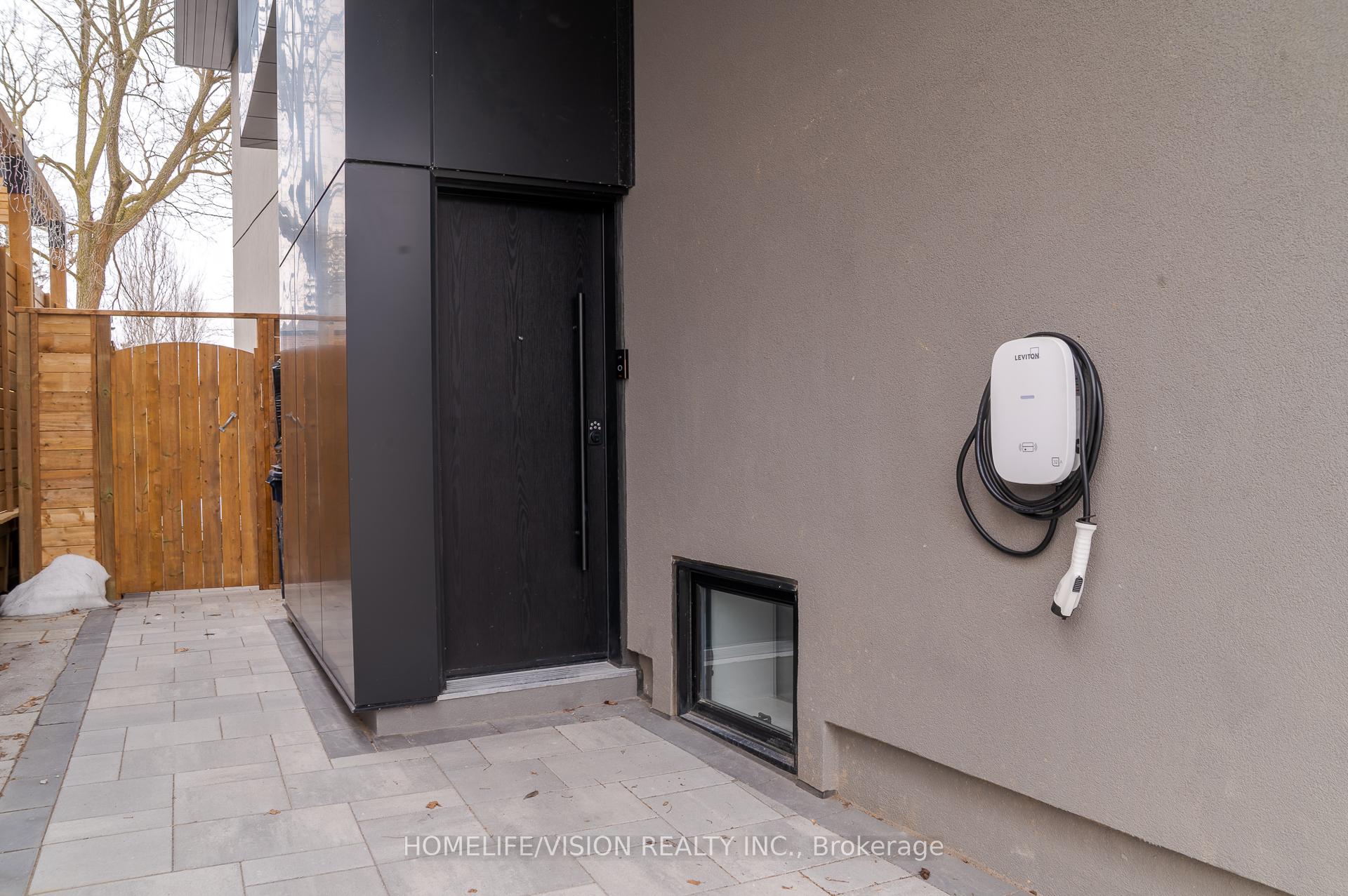 Photo 6 of 44 Doris Drive, Toronto, O'Connor-Parkview — HOMEH