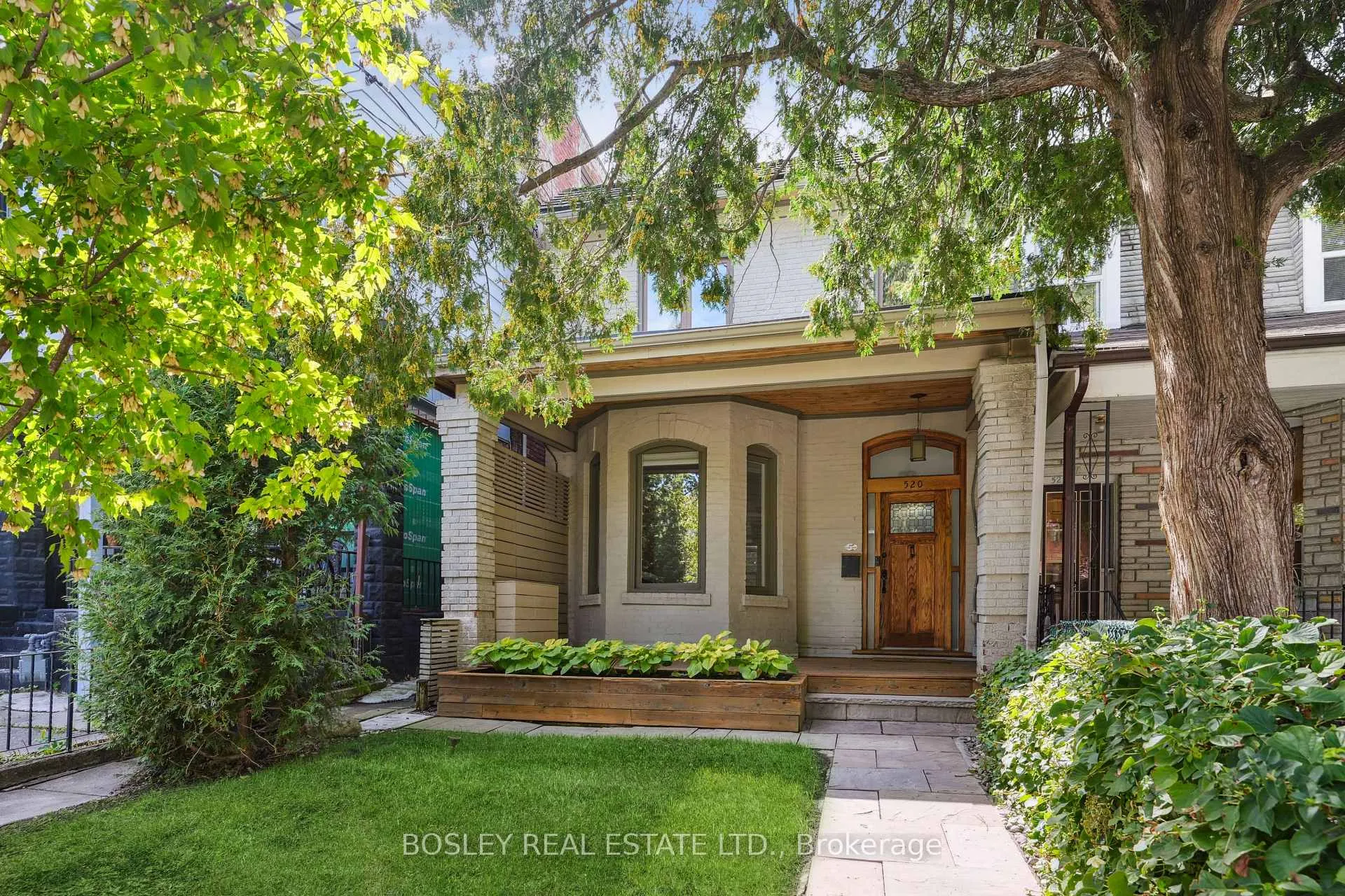 Front of 520 Manning Avenue