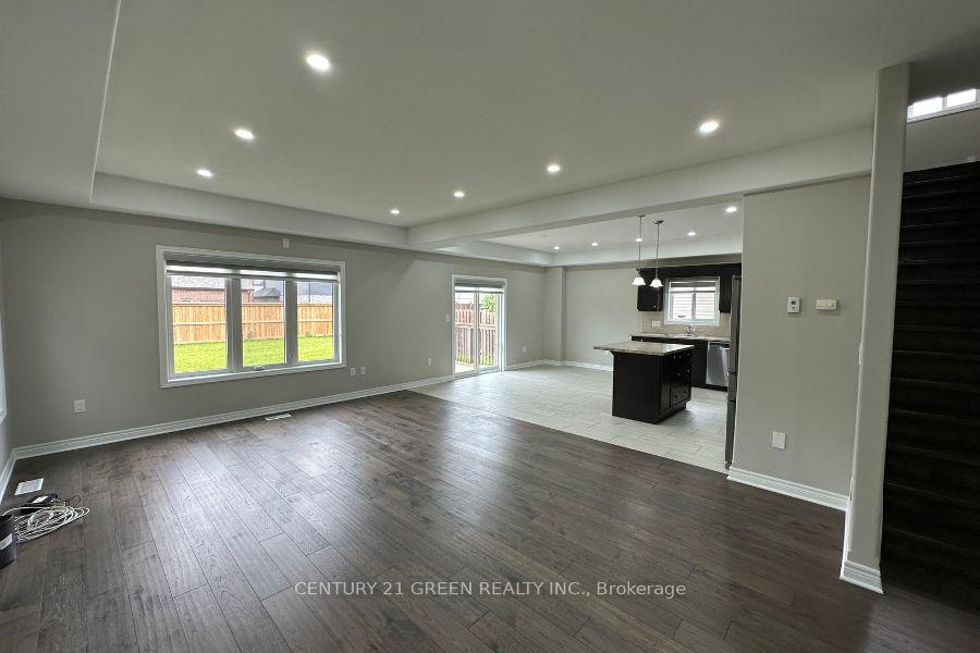 Photo 5 of 31 Success Way, Thorold, Rolling Meadows — HOMEH