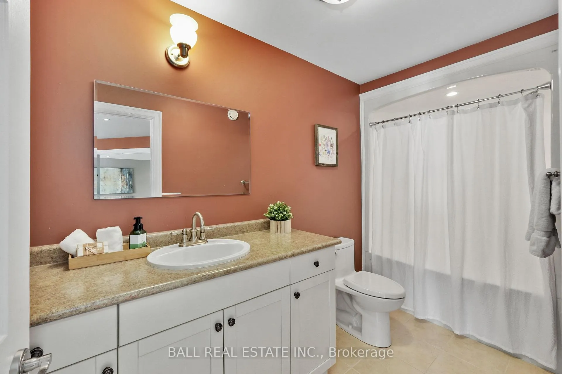 Photo 33 of Unit 87, 89 Village Crescent S, Peterborough, Otonabee Ward 1 — HOMEH