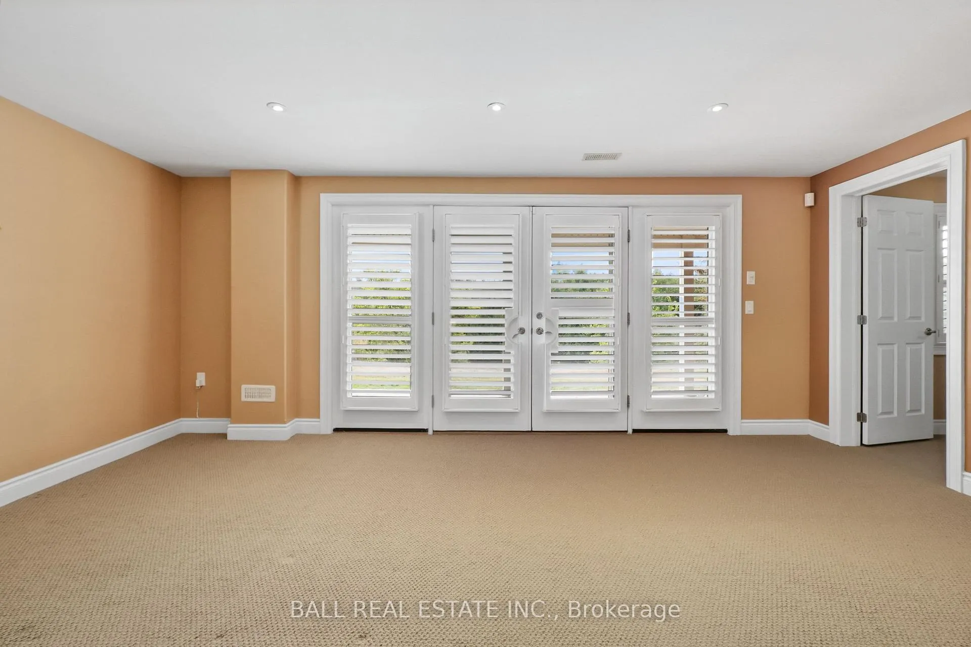 Photo 35 of Unit 87, 89 Village Crescent S, Peterborough, Otonabee Ward 1 — HOMEH