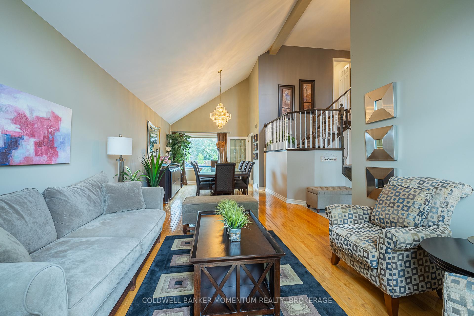 Photo 8 of 13 Willow Court, Thorold, Confederation Heights — HOMEH